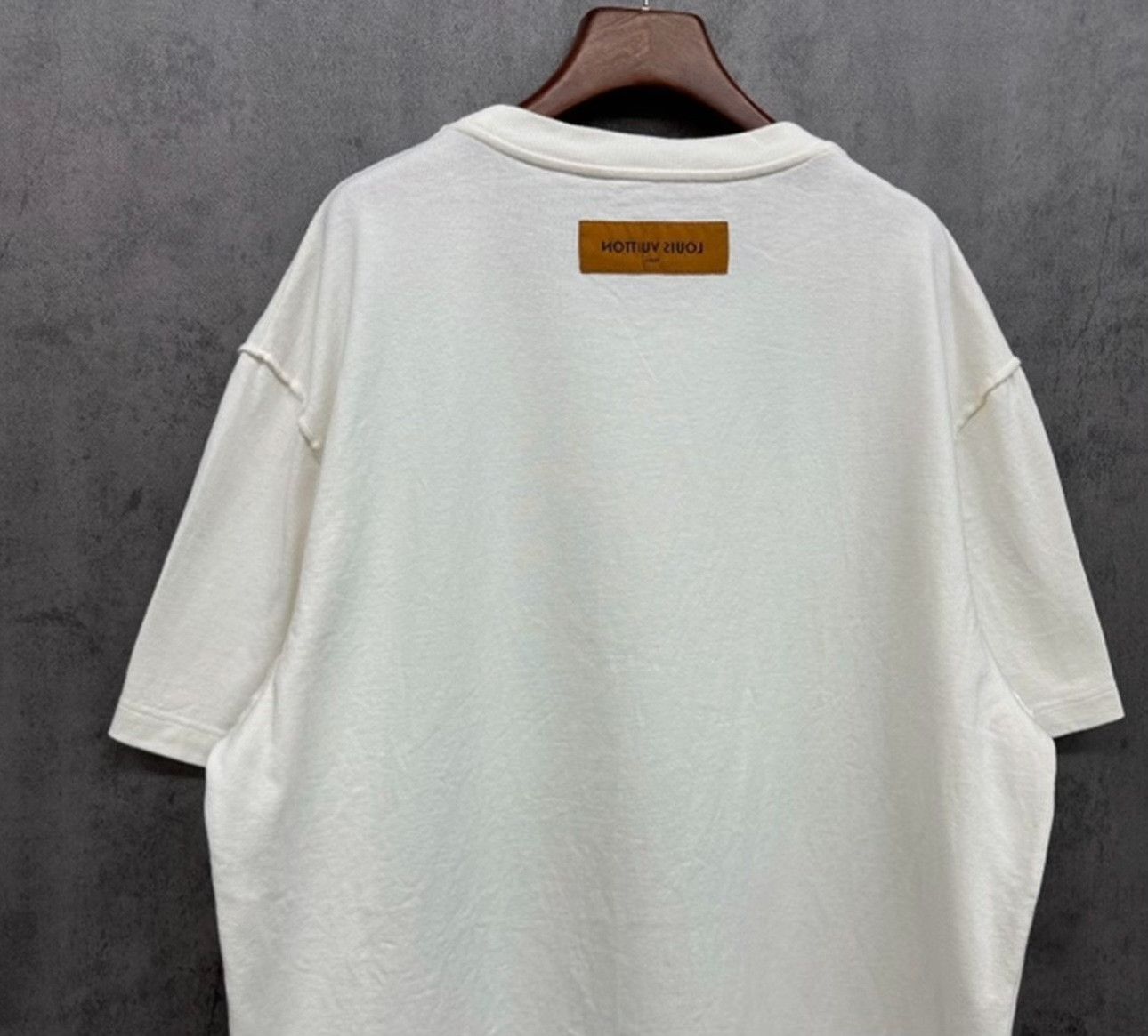 Louis Vuitton Louis Vuitton Neon Logo Embroidery T-Shirt XXL Size US XXL / EU 58 / 5 - 5 Thumbnail