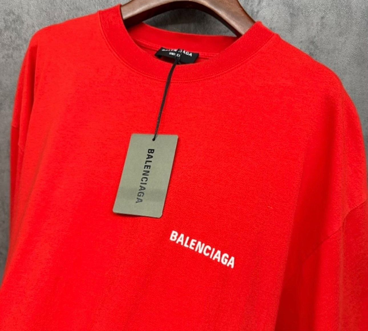 Balenciaga Balenciaga Embroidered Logo T-Shirt Red M Size US M / EU 48-50 / 2 - 3 Thumbnail