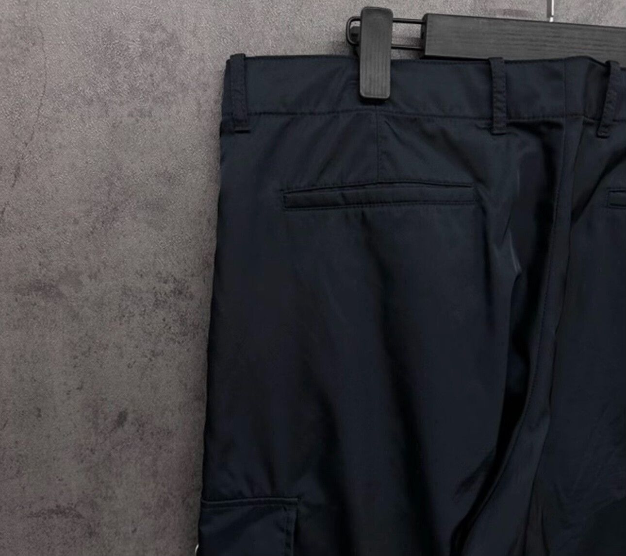 Prada Prada Navy Re-Nylon Cargo Pants Size 50 Size US 34 / EU 50 - 4 Thumbnail