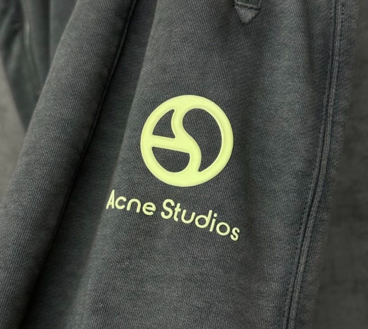 Acne Studios Acne Studios Distressed Wide Leg Sweatpants S Size US 30 / EU 46 - 3 Thumbnail