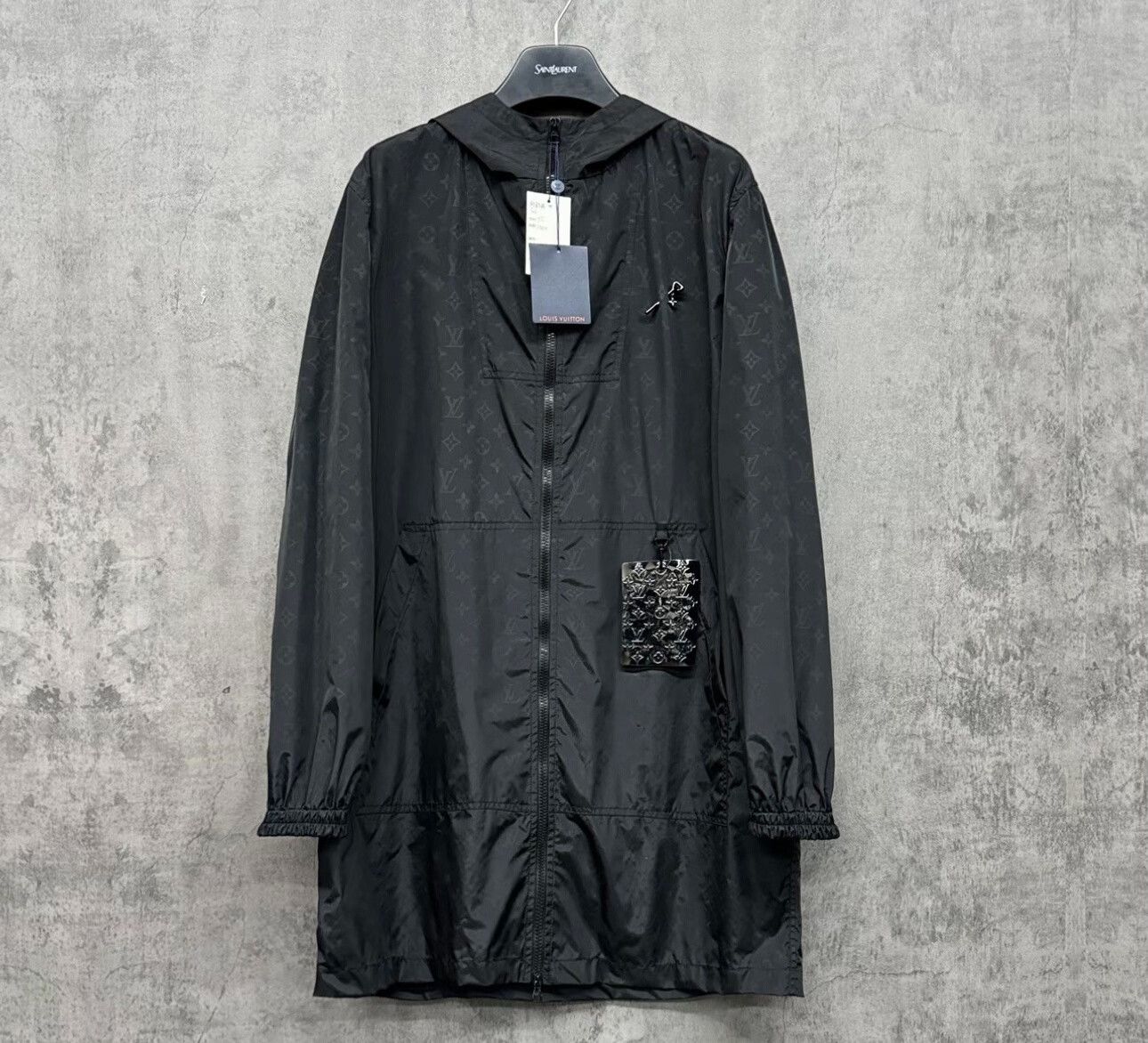 Louis Vuitton Louis Vuitton Monogram Pin Light Jacket 52 Size US L / EU 52-54 / 3 - 2 Thumbnail