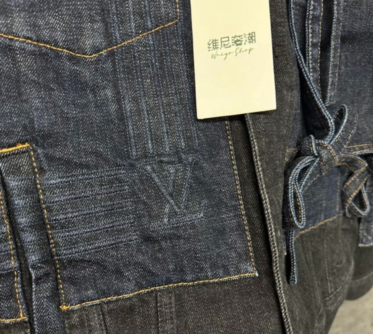 Louis Vuitton Louis Vuitton Two-Tone Embroidered Denim Jacket 44 Size US S / EU 44-46 / 1 - 3 Thumbnail