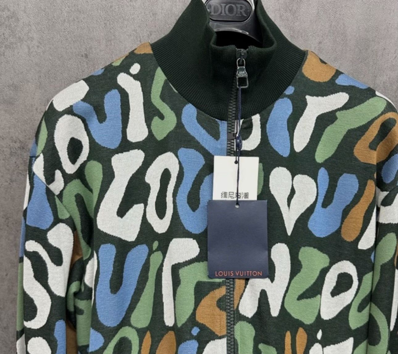 Louis Vuitton Louis Vuitton Multi Melting Logo Knit Jacket Size S Size US S / EU 44-46 / 1 - 3 Thumbnail