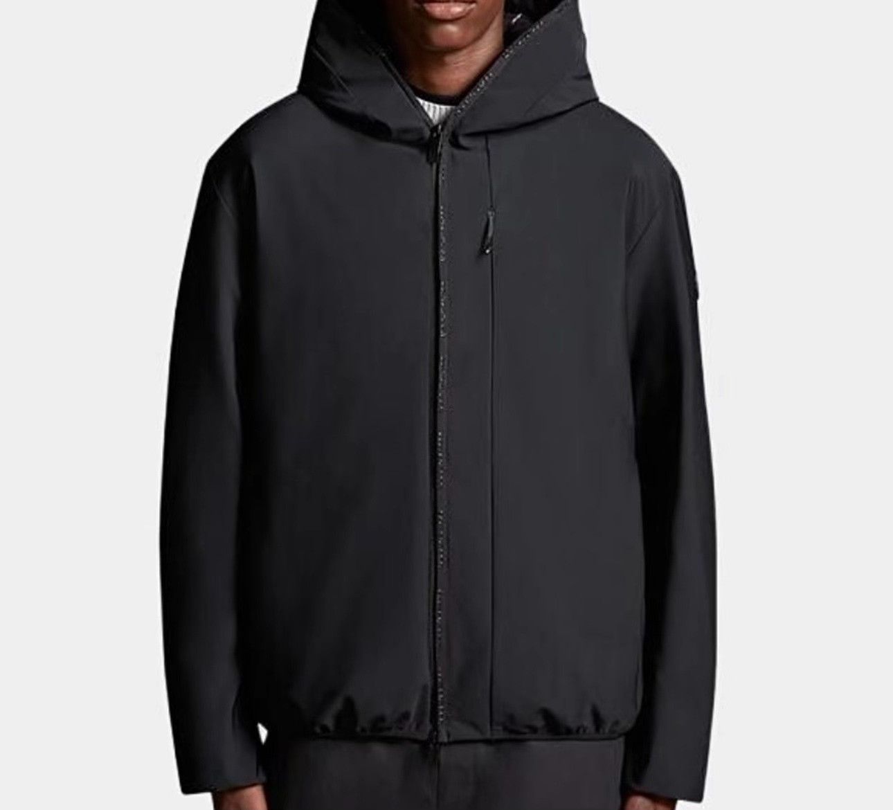 Moncler Moncler Logo Patch Hooded Down Jacket Size 3 Size US L / EU 52-54 / 3 - 3 Thumbnail