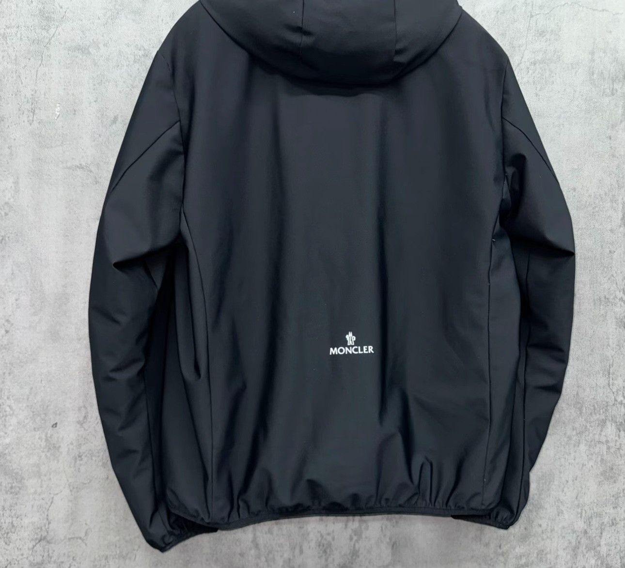 Moncler Moncler Logo Patch Hooded Down Jacket Size 3 Size US L / EU 52-54 / 3 - 5 Thumbnail