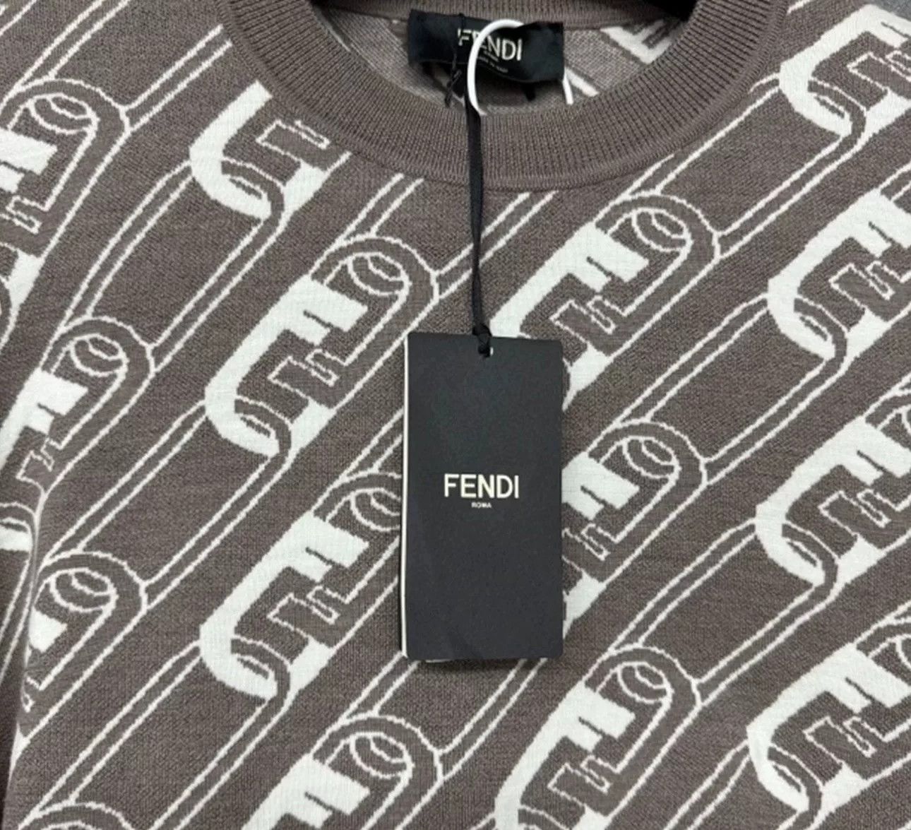 Fendi Fendi All-over Logo Knit Sweater 50 Size US M / EU 48-50 / 2 - 3 Thumbnail