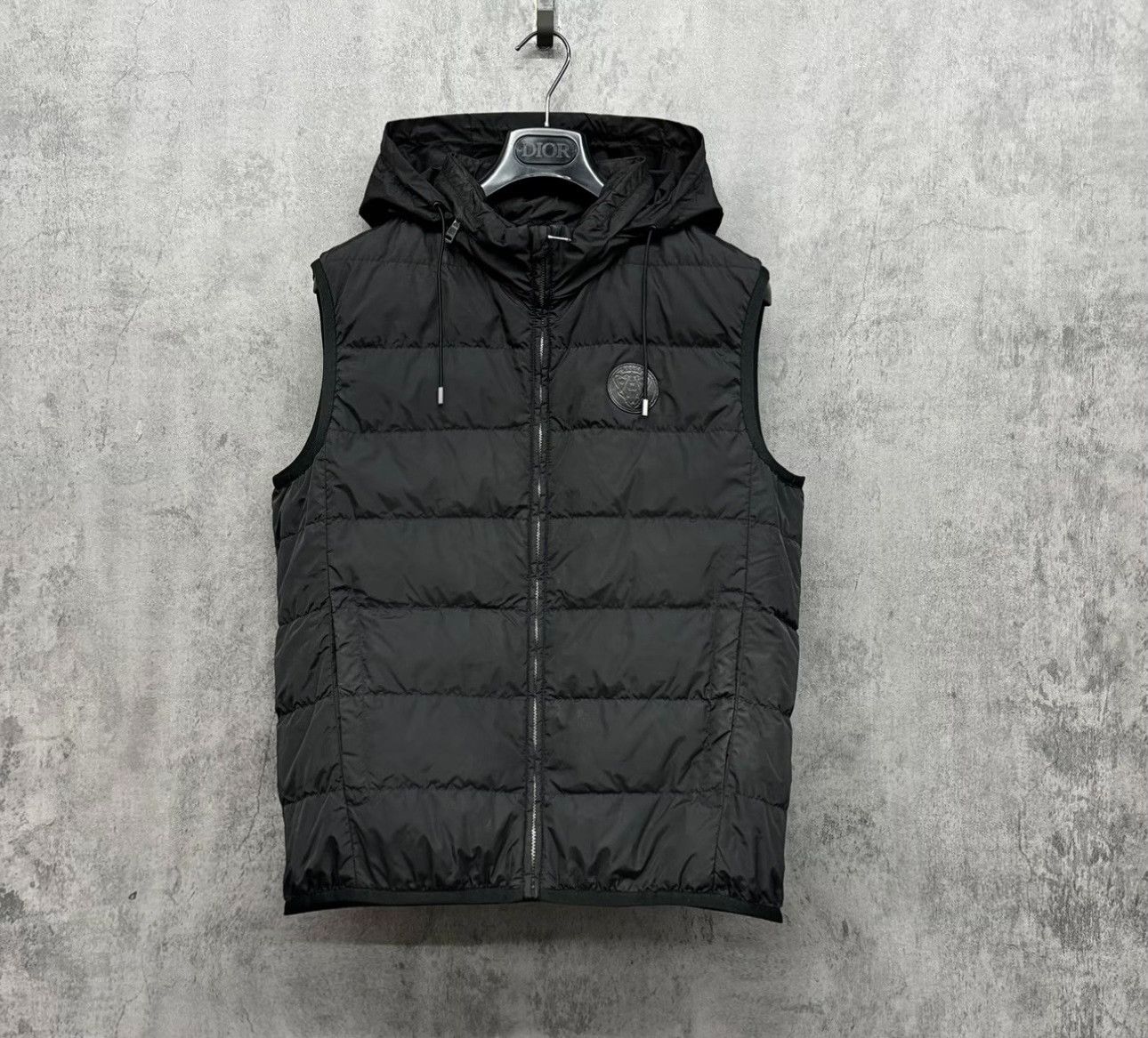 Gucci Gucci Logo Lining Hooded Down Vest Size 46 Size US S / EU 44-46 / 1 - 2 Thumbnail