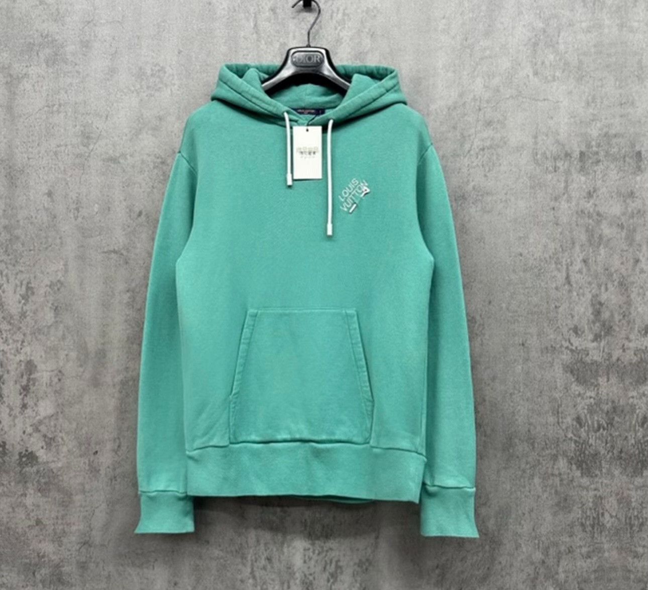 Louis Vuitton Louis Vuitton Safety Pin Logo Hoodie US S Size US S / EU 44-46 / 1 - 2 Thumbnail