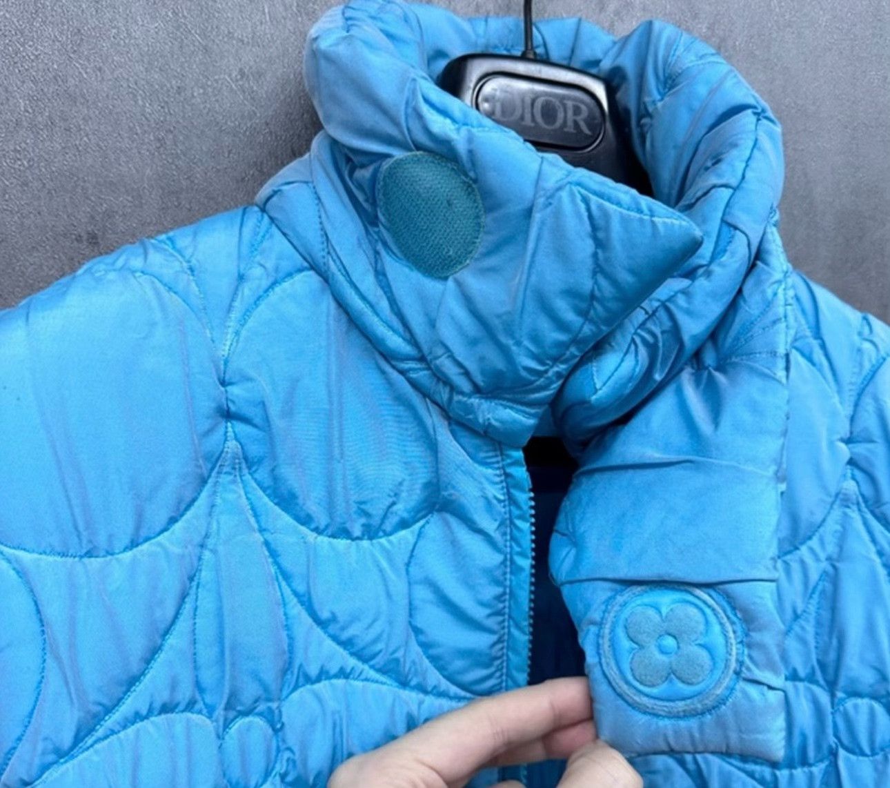 Louis Vuitton Louis Vuitton Quilted Floral Puffer Jacket Size 48 Size US M / EU 48-50 / 2 - 3 Thumbnail