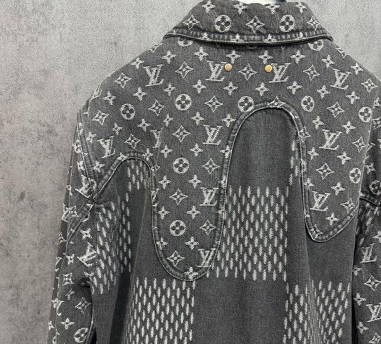 Louis Vuitton Louis Vuitton Monogram Patchwork Denim Jacket 46 Size US S / EU 44-46 / 1 - 4 Thumbnail