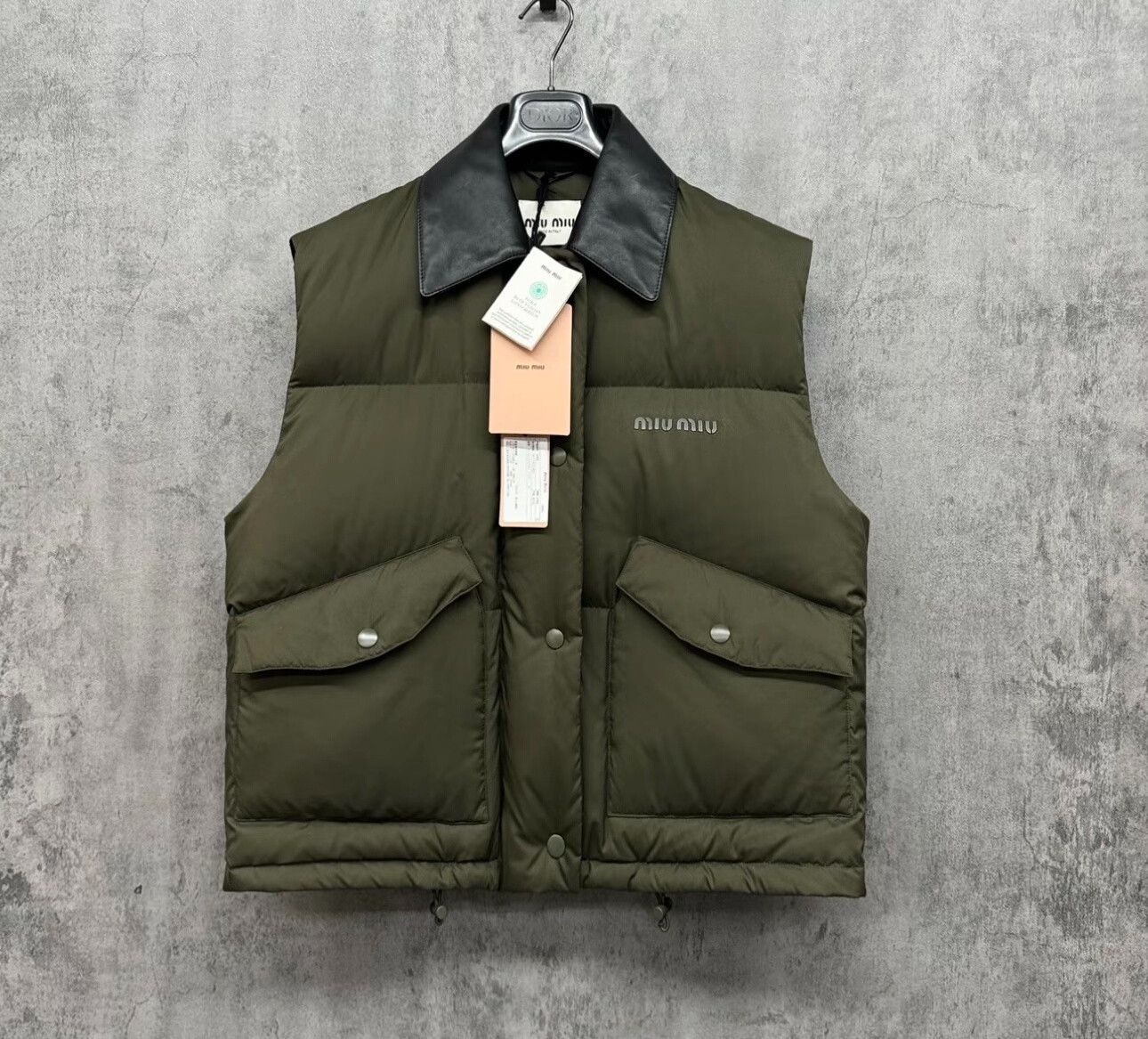 Miu Miu Miu Miu Leather Collar Down Vest IT 38 Size XS / US 0-2 / IT 36-38 - 2 Thumbnail