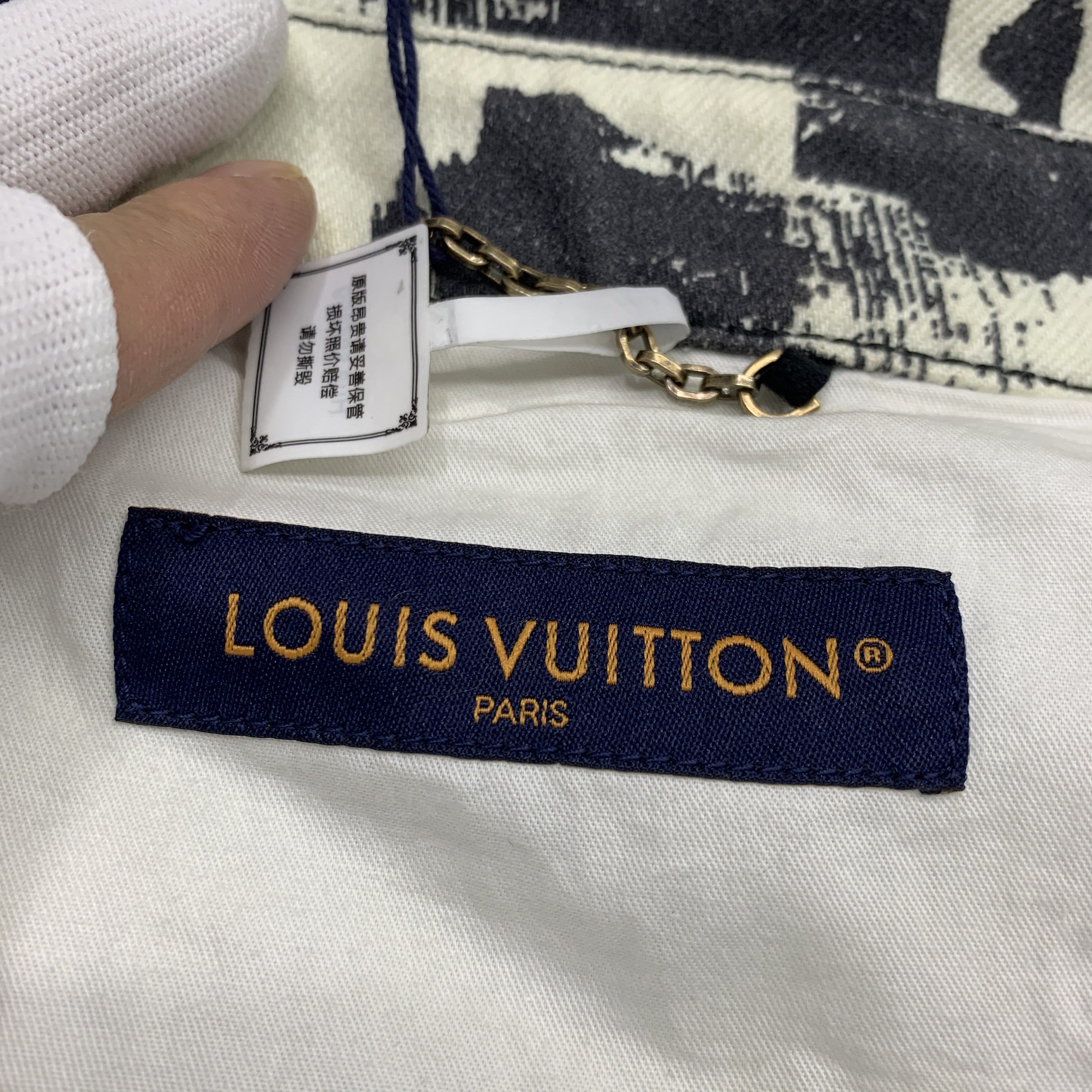 Louis Vuitton Louis Vuitton SS23 Graphic Print Button Up Shirt 4L Size US XXL / EU 58 / 5 - 3 Thumbnail