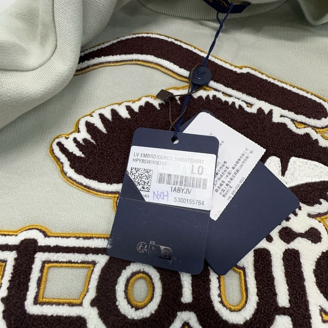 Louis Vuitton Louis Vuitton FW23 Graphic Embroidered Sweatshirt L Size US L / EU 52-54 / 3 - 3 Thumbnail