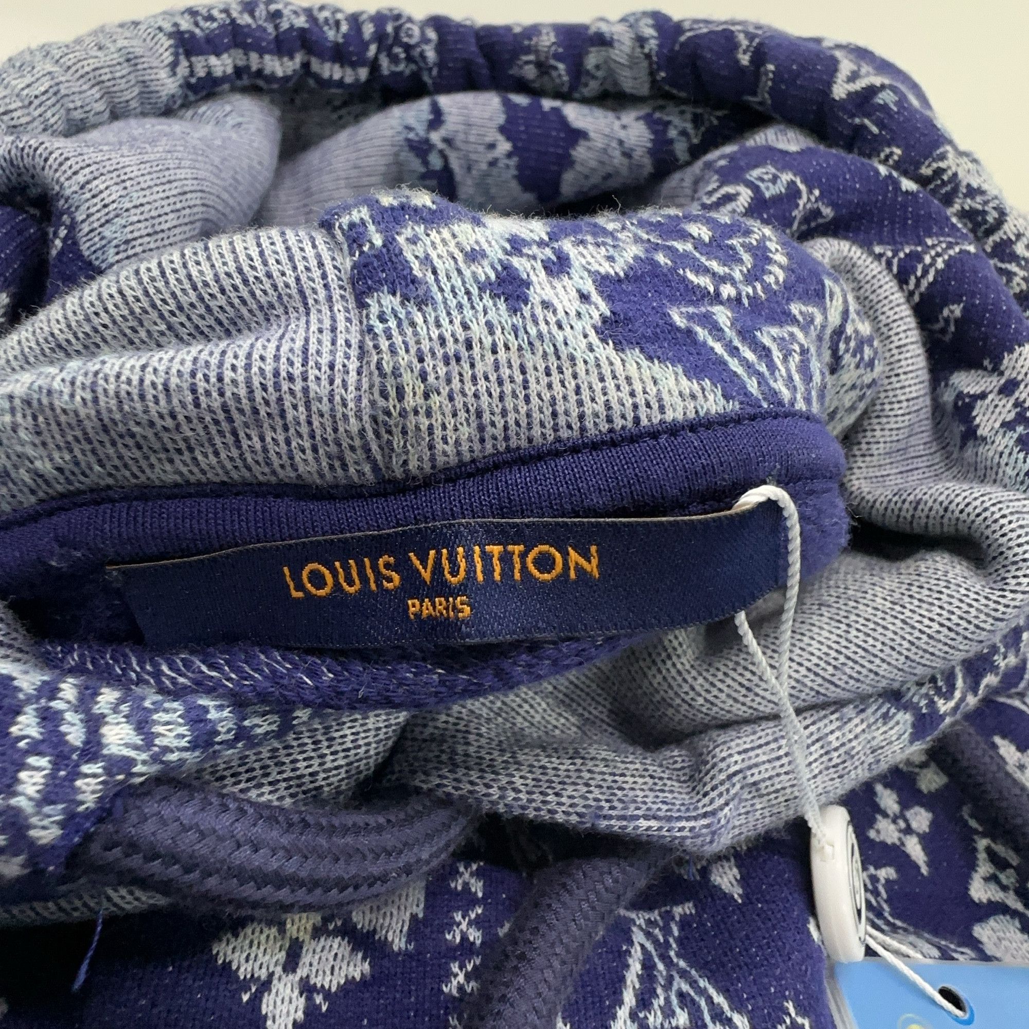 Louis Vuitton Louis Vuitton Bandana Monogram Short Sleeve Hoodie US M Size US M / EU 48-50 / 2 - 9 Thumbnail