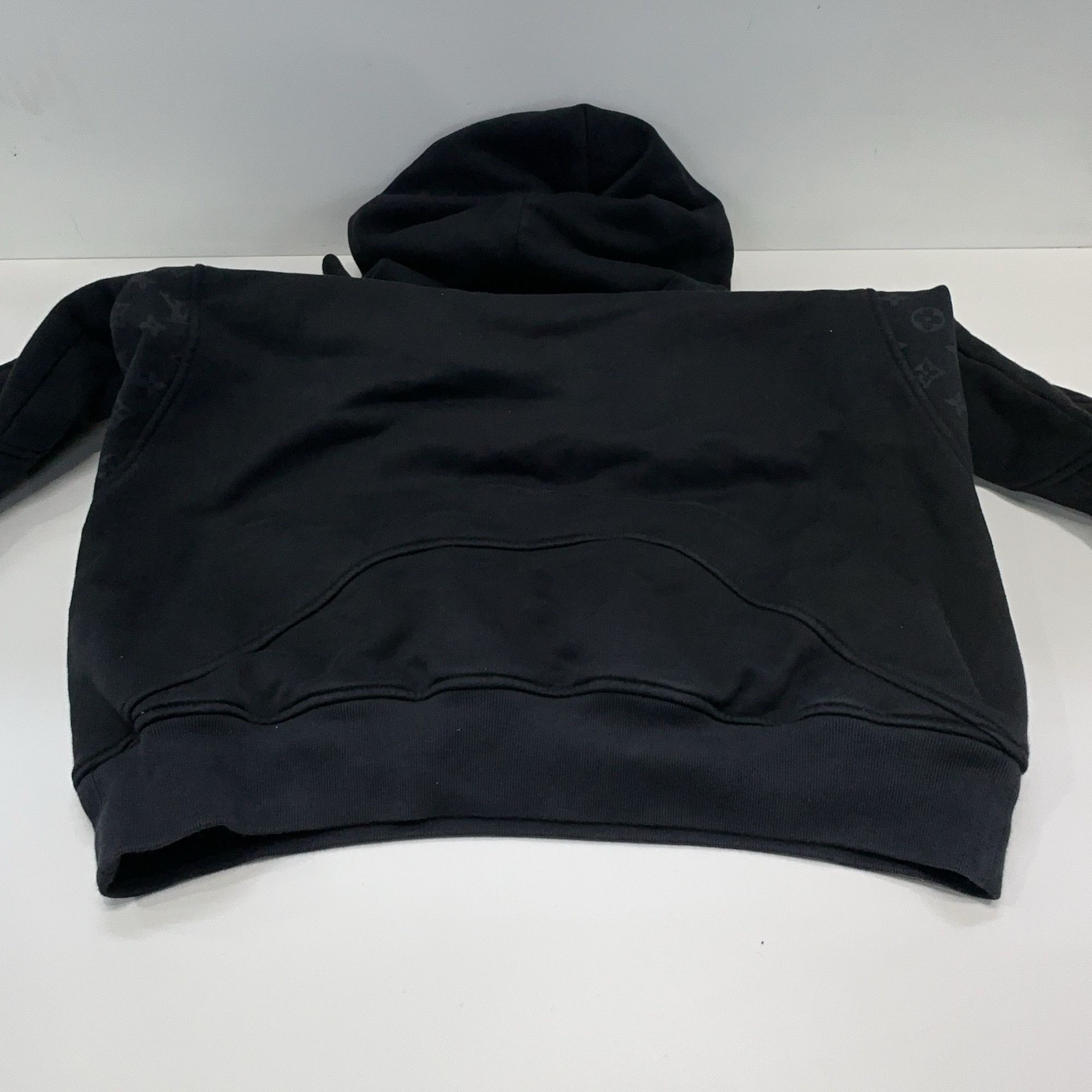 Louis Vuitton Louis Vuitton Monogram Circle Print Hoodie M Size US M / EU 48-50 / 2 - 13 Thumbnail