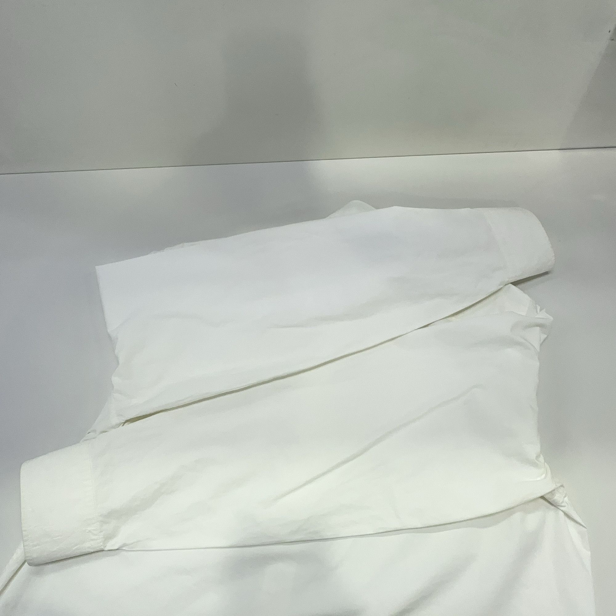 Louis Vuitton Louis Vuitton Solid Long Sleeve Shirt White L Size US L / EU 52-54 / 3 - 12 Thumbnail