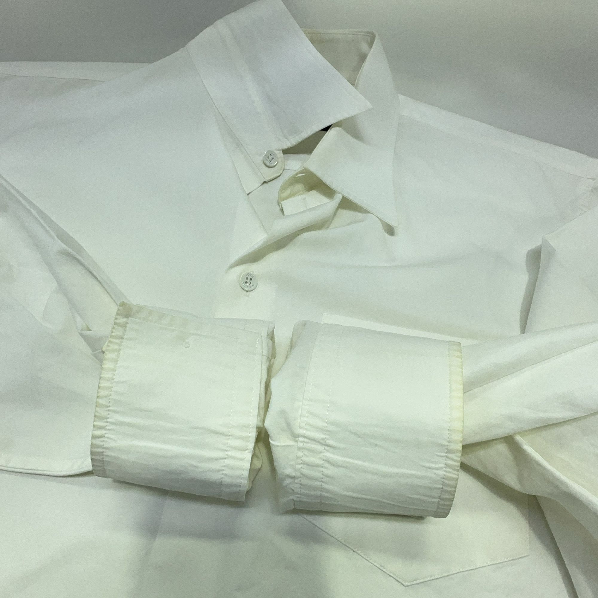 Louis Vuitton Louis Vuitton Solid Long Sleeve Shirt White L Size US L / EU 52-54 / 3 - 10 Thumbnail