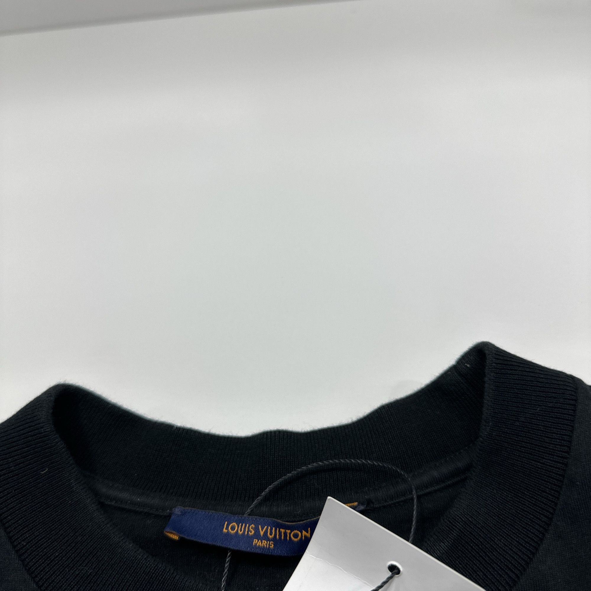Louis Vuitton Louis Vuitton FW22 Legendary Trunks T-Shirt Size M Size US M / EU 48-50 / 2 - 3 Thumbnail