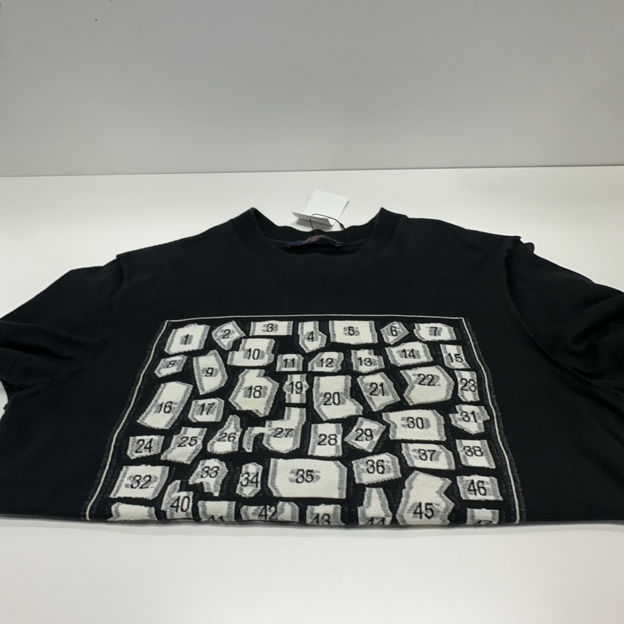 Louis Vuitton Louis Vuitton FW22 Legendary Trunks T-Shirt Size M Size US M / EU 48-50 / 2 - 6 Thumbnail
