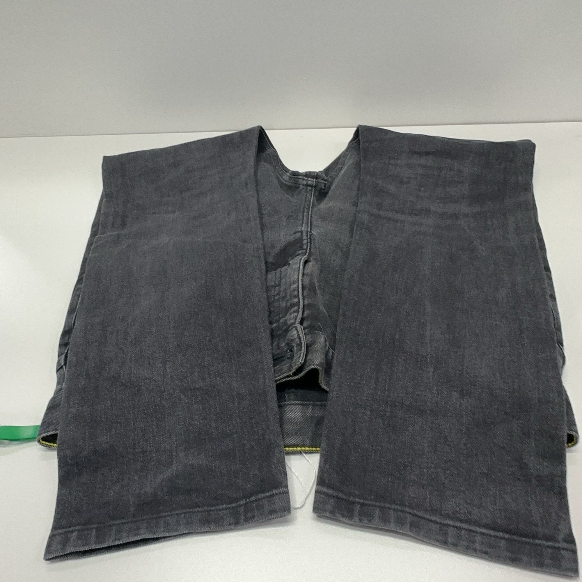 Louis Vuitton Louis Vuitton Slim Stretch Denim Jeans 34 Size US 34 / EU 50 - 10 Thumbnail