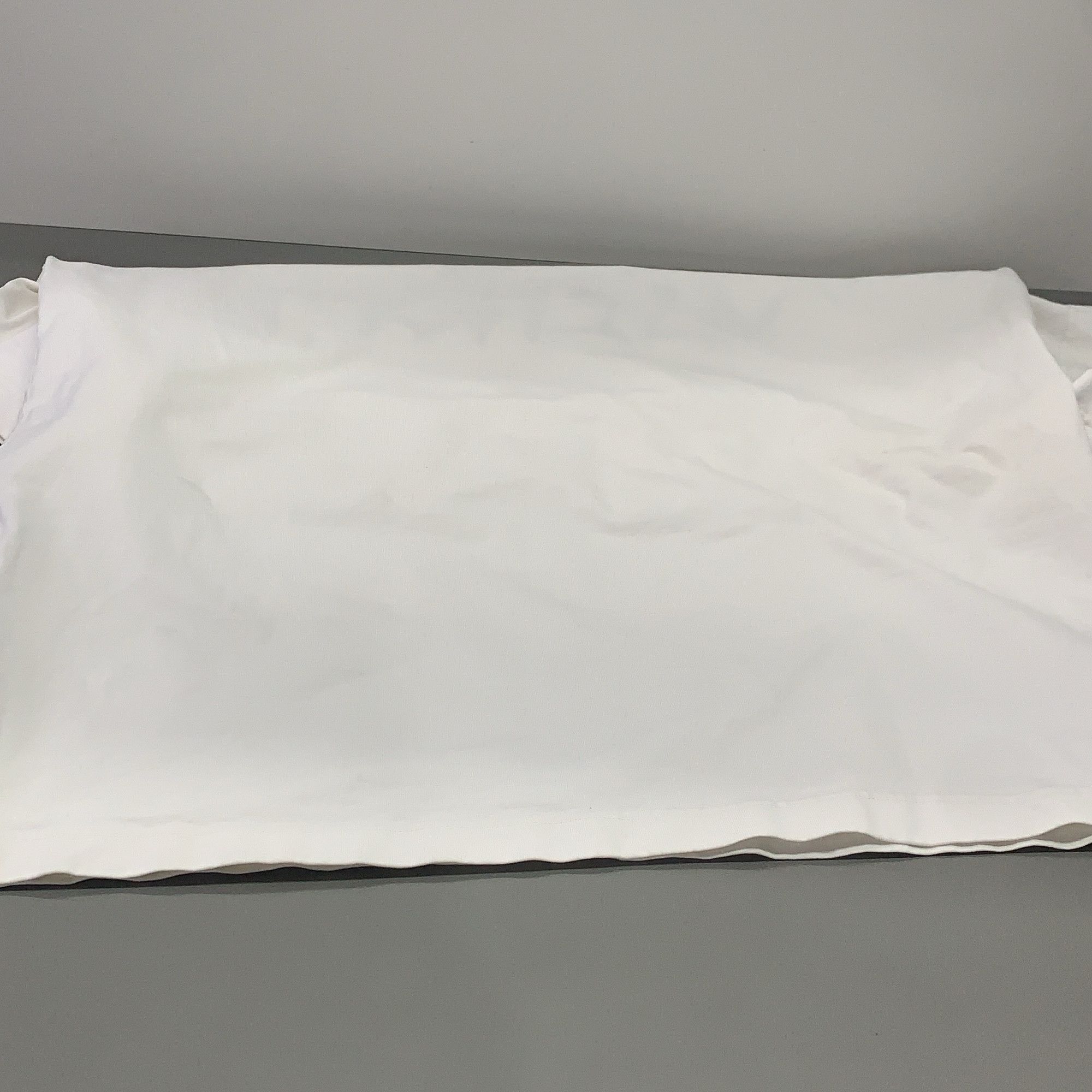 Louis Vuitton Louis Vuitton Graffiti Box Logo T-Shirt XL Size US XL / EU 56 / 4 - 10 Thumbnail