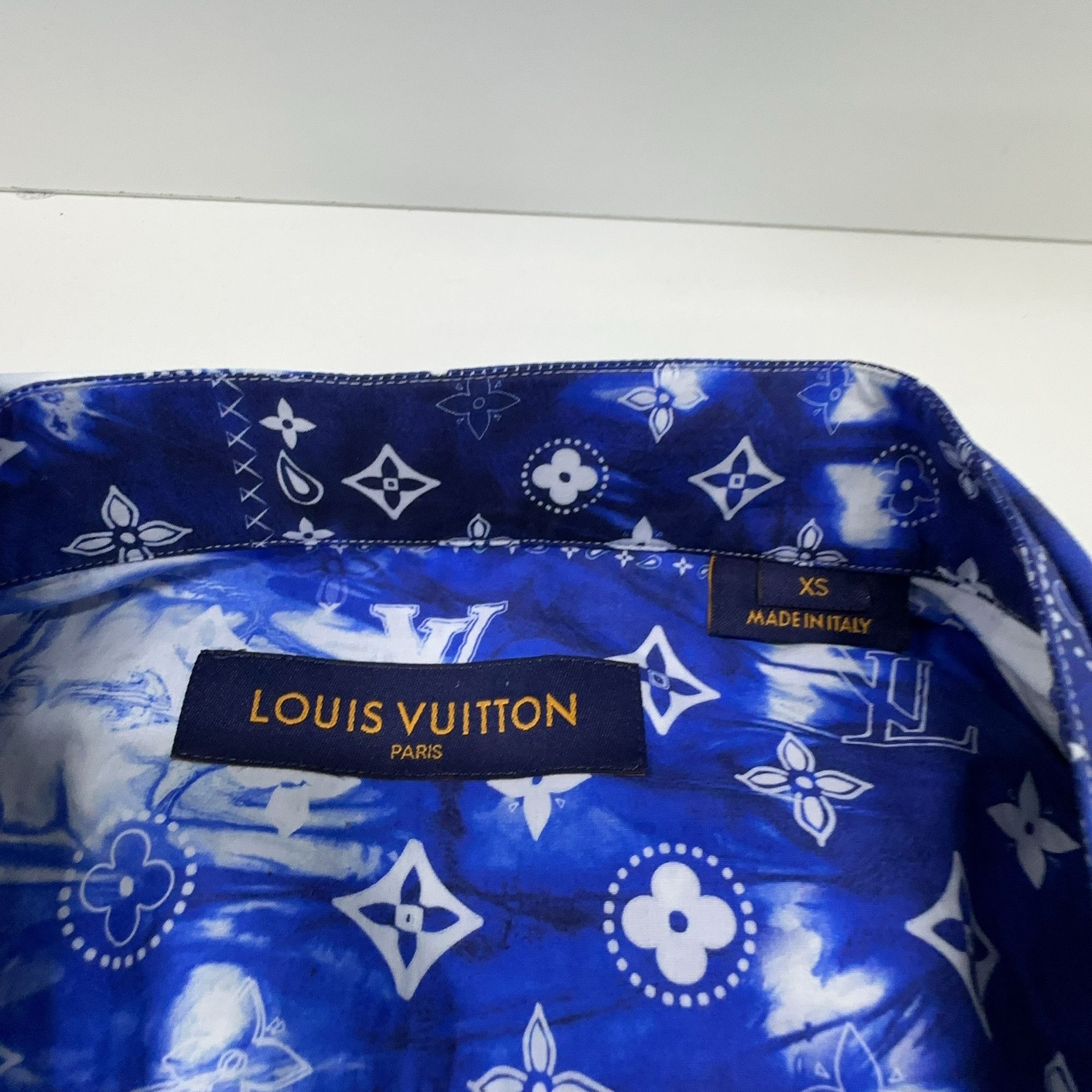 Louis Vuitton Louis Vuitton Bandana Print Short Sleeve Shirt XS Size US XS / EU 42 / 0 - 3 Thumbnail