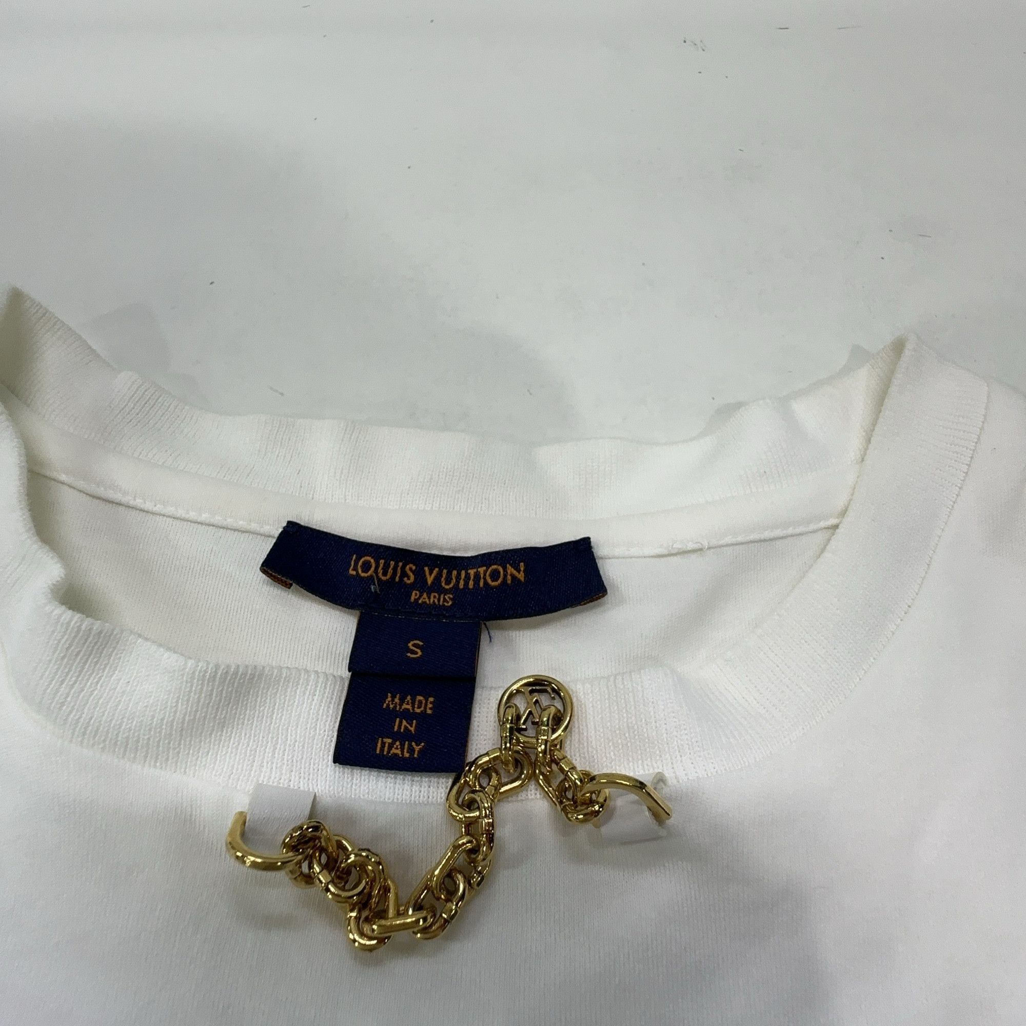 Louis Vuitton Louis Vuitton Chain Detail White T-Shirt S Size S / US 4 / IT 40 - 3 Thumbnail