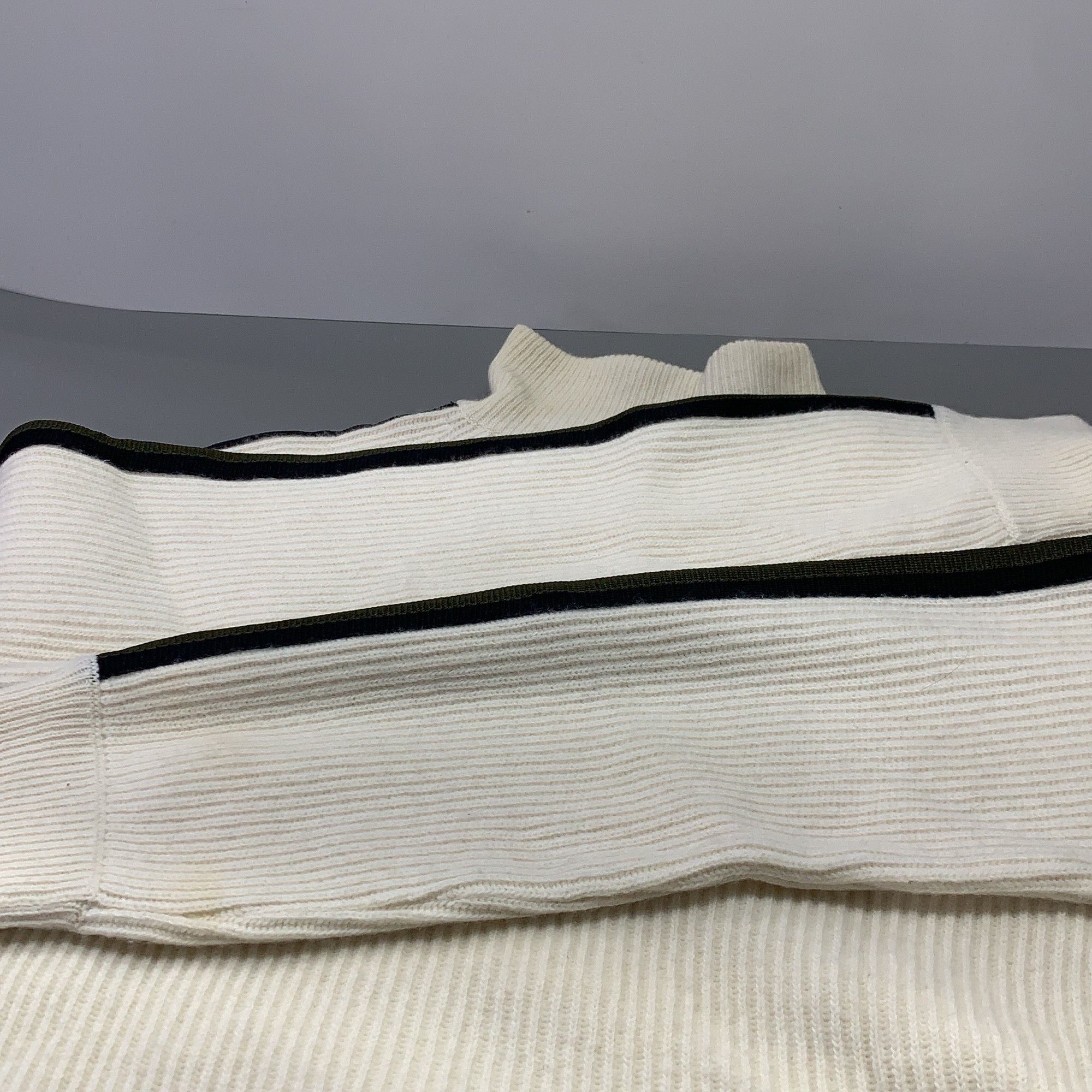 Louis Vuitton Louis Vuitton Stripe Half-Zip Knit Sweater XL Size US XL / EU 56 / 4 - 11 Thumbnail