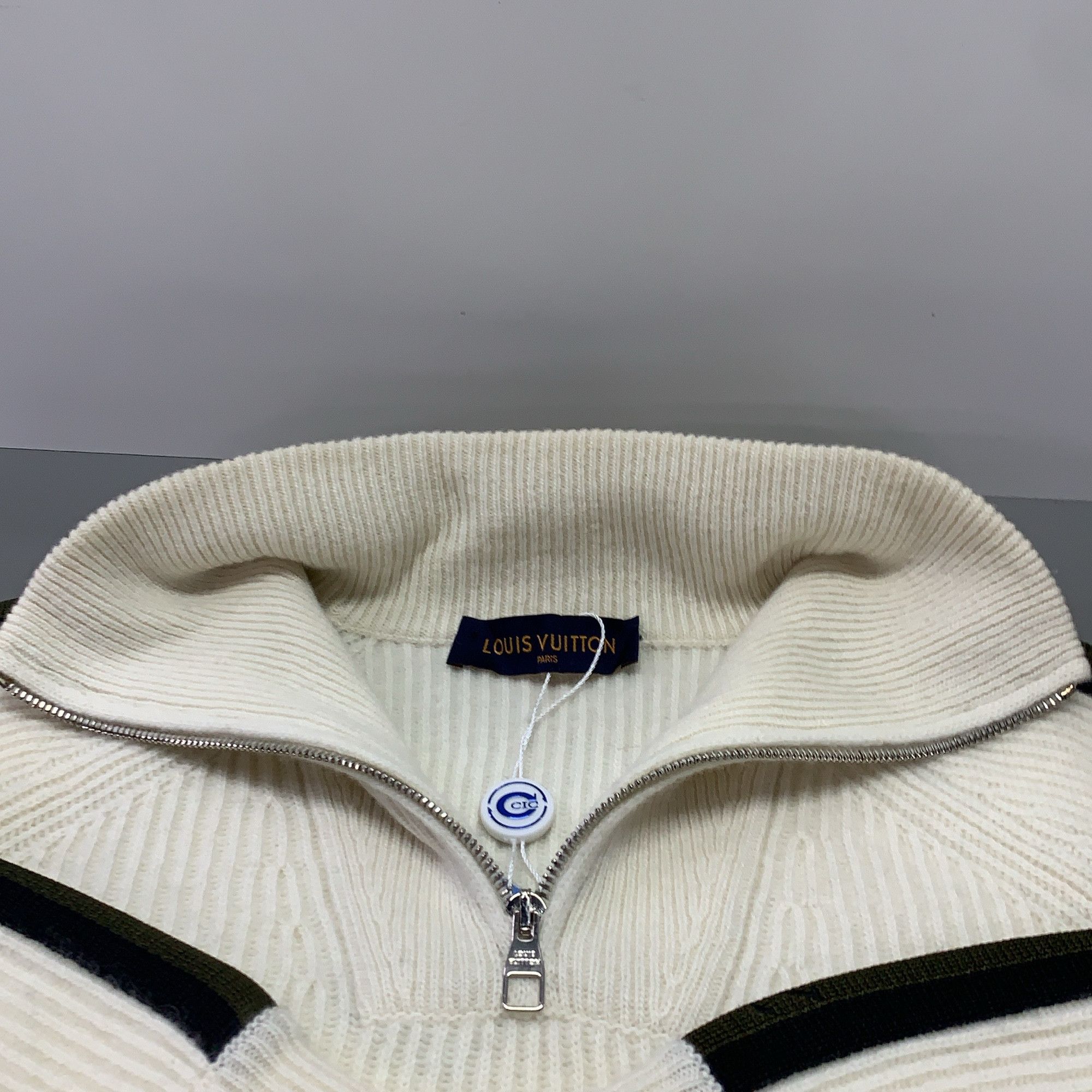 Louis Vuitton Louis Vuitton Stripe Half-Zip Knit Sweater XL Size US XL / EU 56 / 4 - 6 Thumbnail