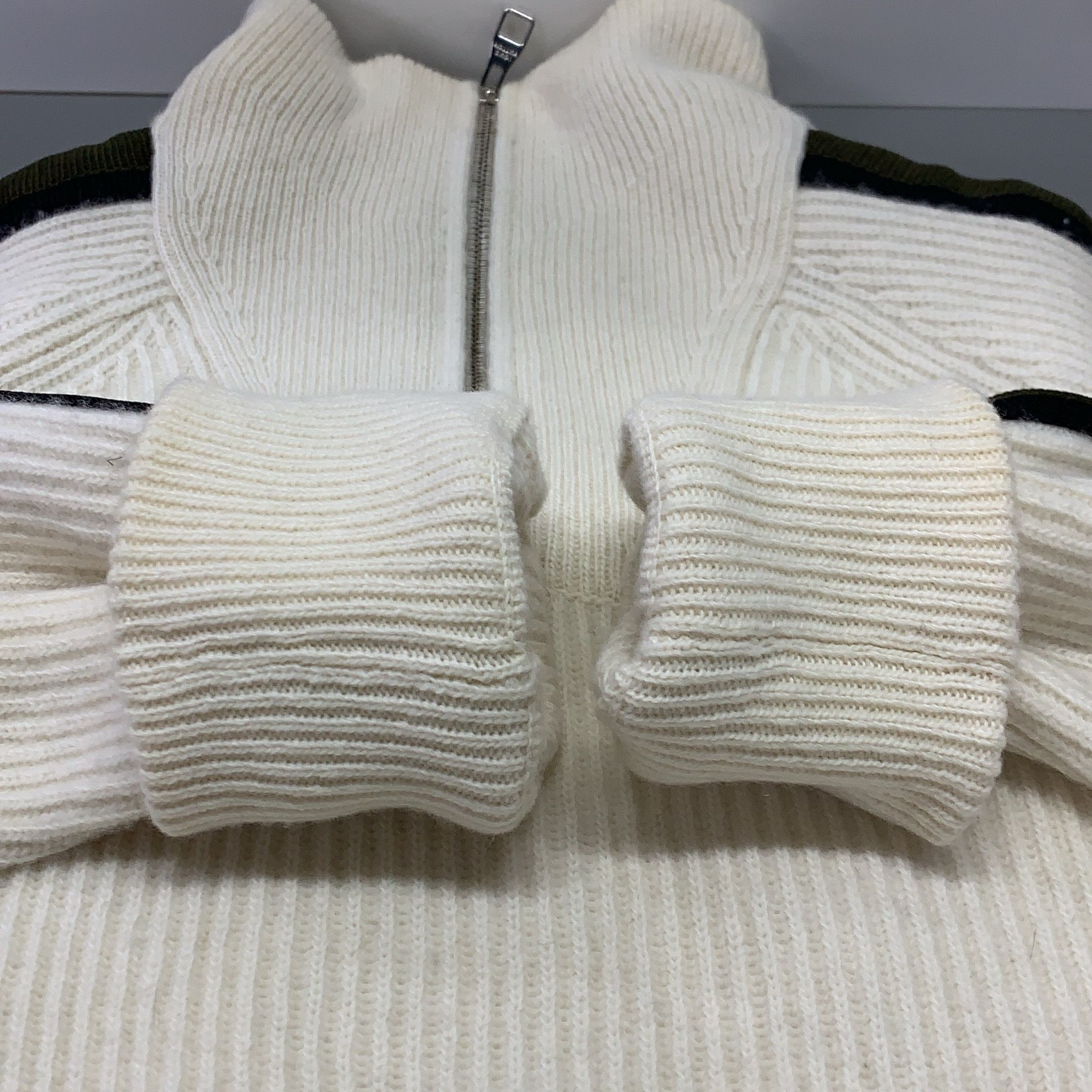 Louis Vuitton Louis Vuitton Stripe Half-Zip Knit Sweater XL Size US XL / EU 56 / 4 - 7 Thumbnail
