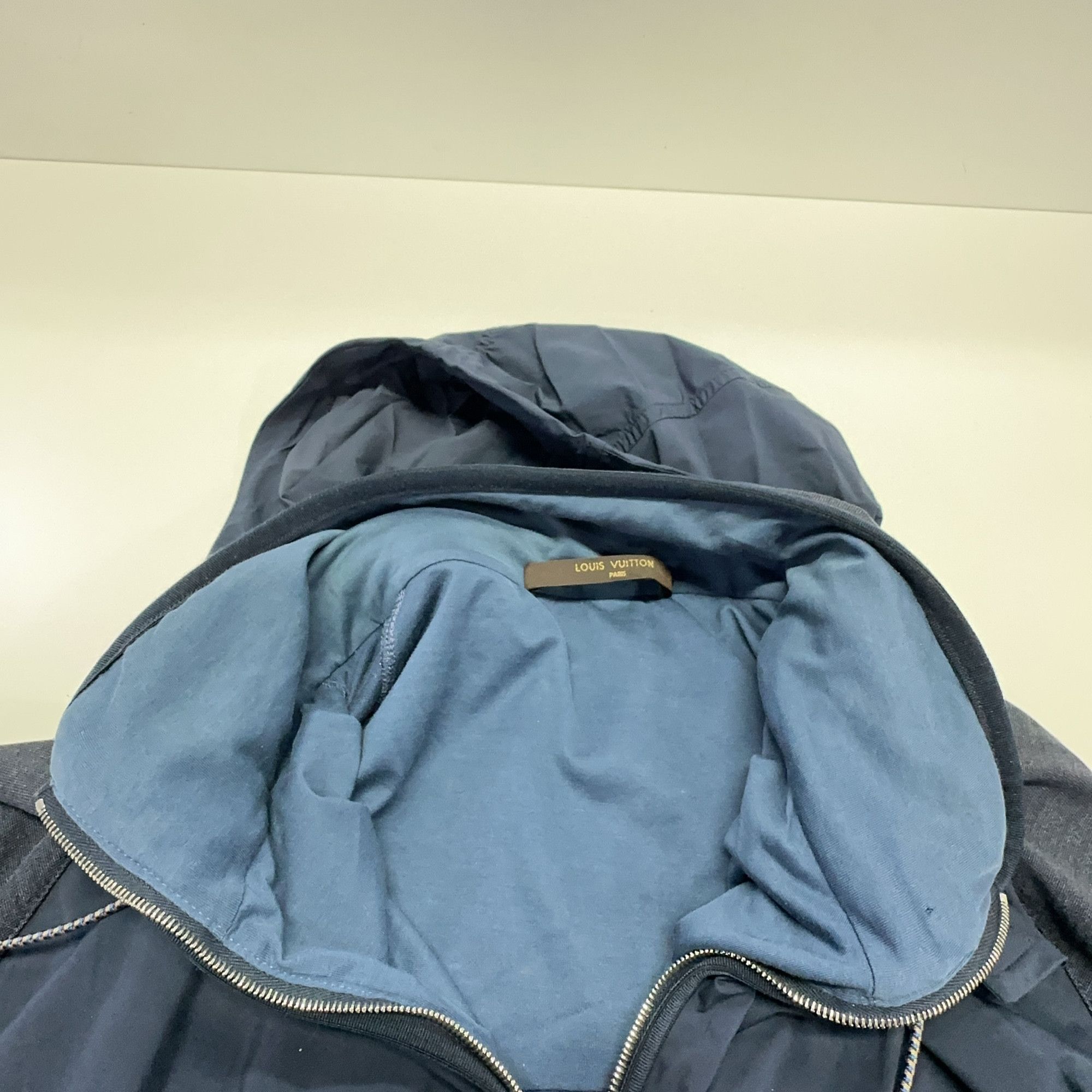 Louis Vuitton Louis Vuitton Navy Cup Panelled Zip Jacket Size L Size US L / EU 52-54 / 3 - 5 Thumbnail