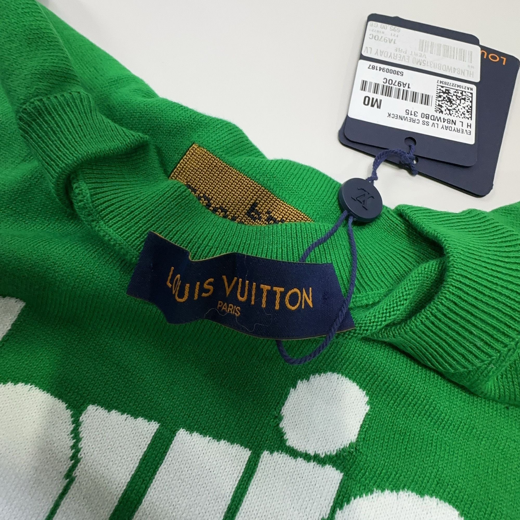 Louis Vuitton Louis Vuitton Green Logo Print T-Shirt M Size US M / EU 48-50 / 2 - 3 Thumbnail