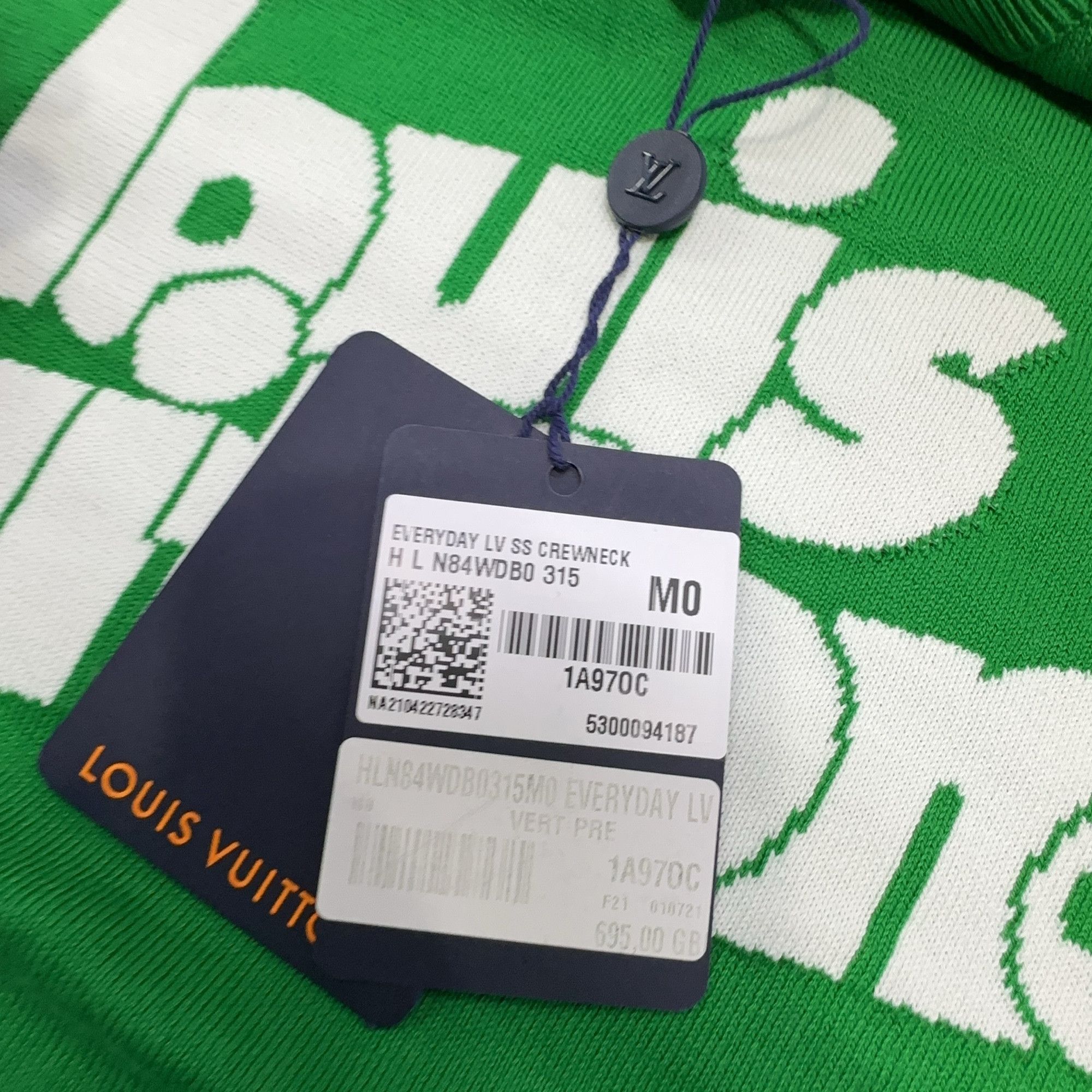 Louis Vuitton Louis Vuitton Green Logo Print T-Shirt M Size US M / EU 48-50 / 2 - 4 Thumbnail