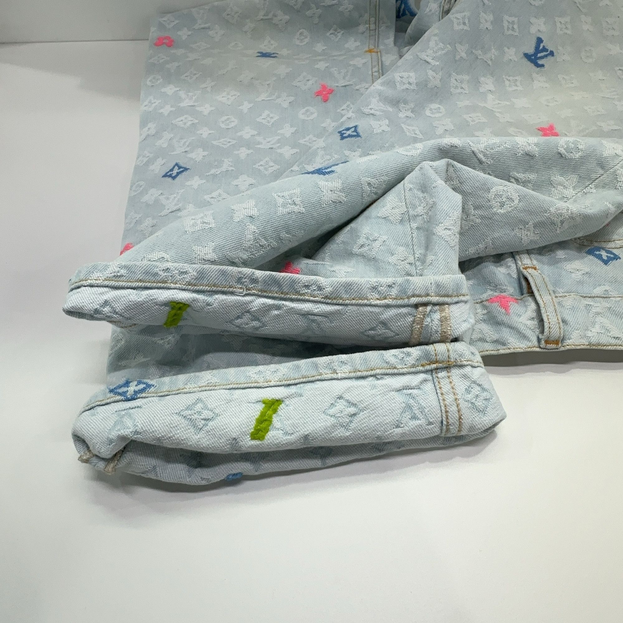 Louis Vuitton Louis Vuitton x Tyler Monogram Denim Jeans 30 Size US 30 / EU 46 - 8 Thumbnail