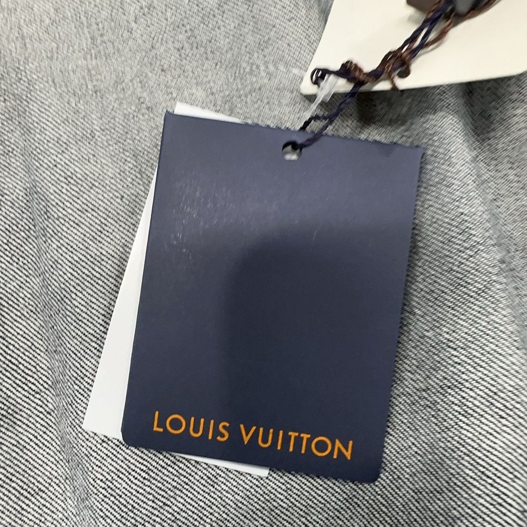 Louis Vuitton Louis Vuitton Galaxy Print Denim Coat Size 48 Size US M / EU 48-50 / 2 - 4 Thumbnail