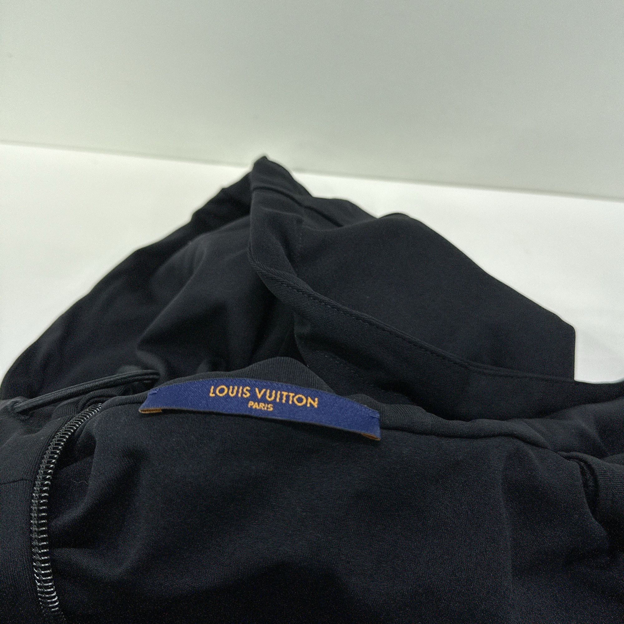 Louis Vuitton Louis Vuitton Monogram Zip-Up Hoodie Size M Size US M / EU 48-50 / 2 - 4 Thumbnail
