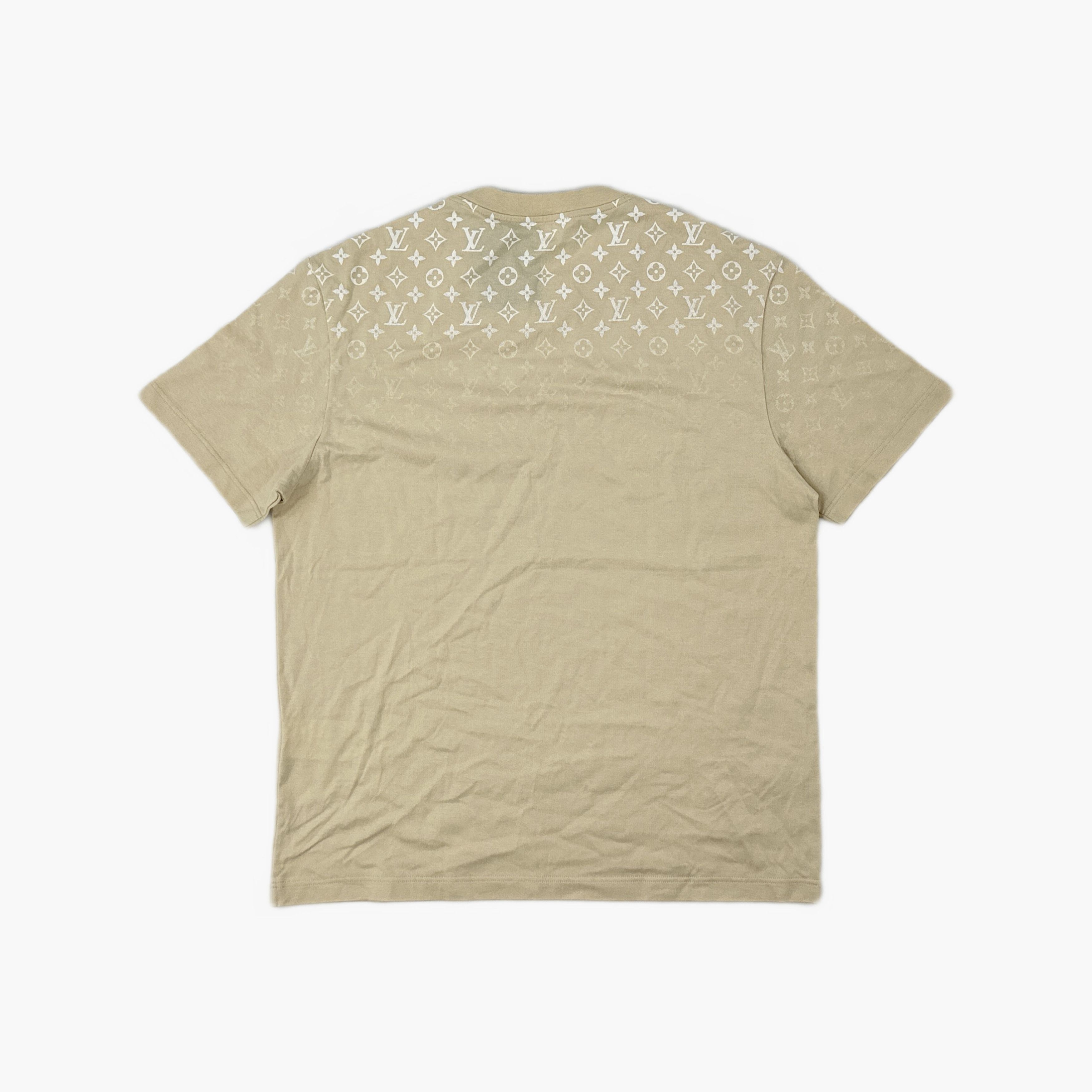 Louis Vuitton Louis Vuitton Monogram Gradient Print T-Shirt L Size US L / EU 52-54 / 3 - 2 Thumbnail
