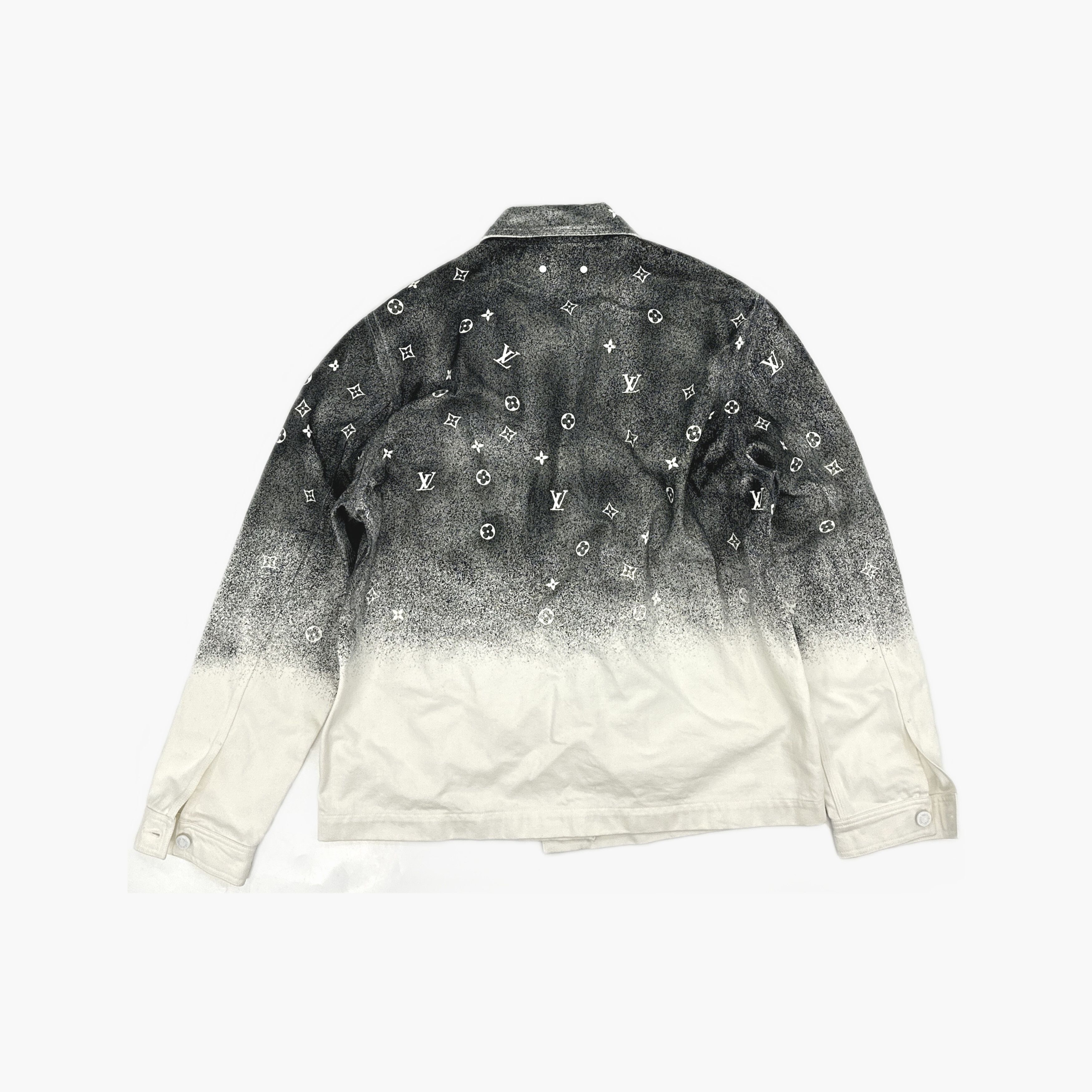 Louis Vuitton Louis Vuitton Monogram Gradient Denim Shirt XL Size US XL / EU 56 / 4 - 2 Thumbnail