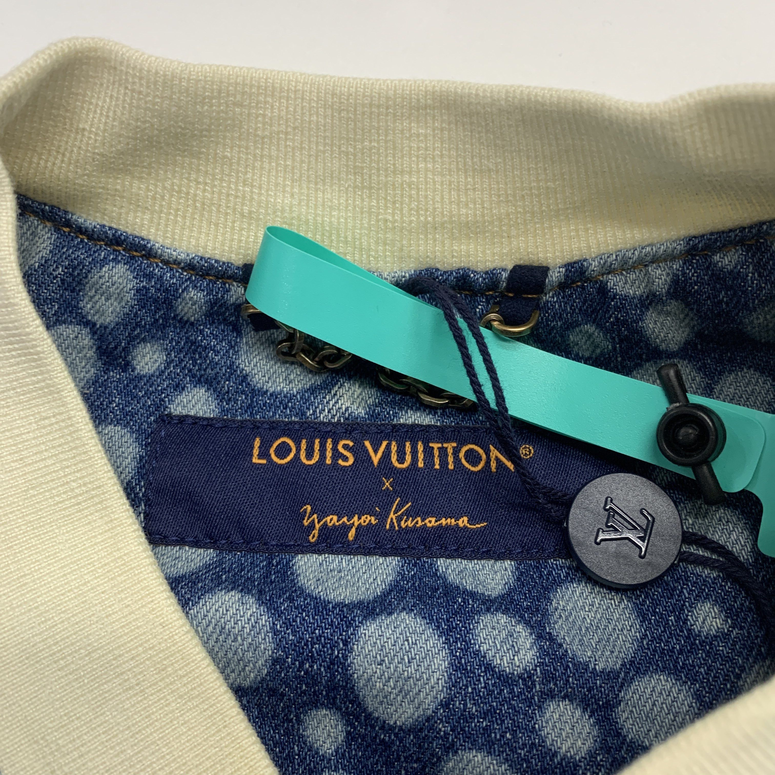 Louis Vuitton Louis Vuitton x Yayoi Kusama Dot Print Shirt Size M Size US M / EU 48-50 / 2 - 3 Thumbnail