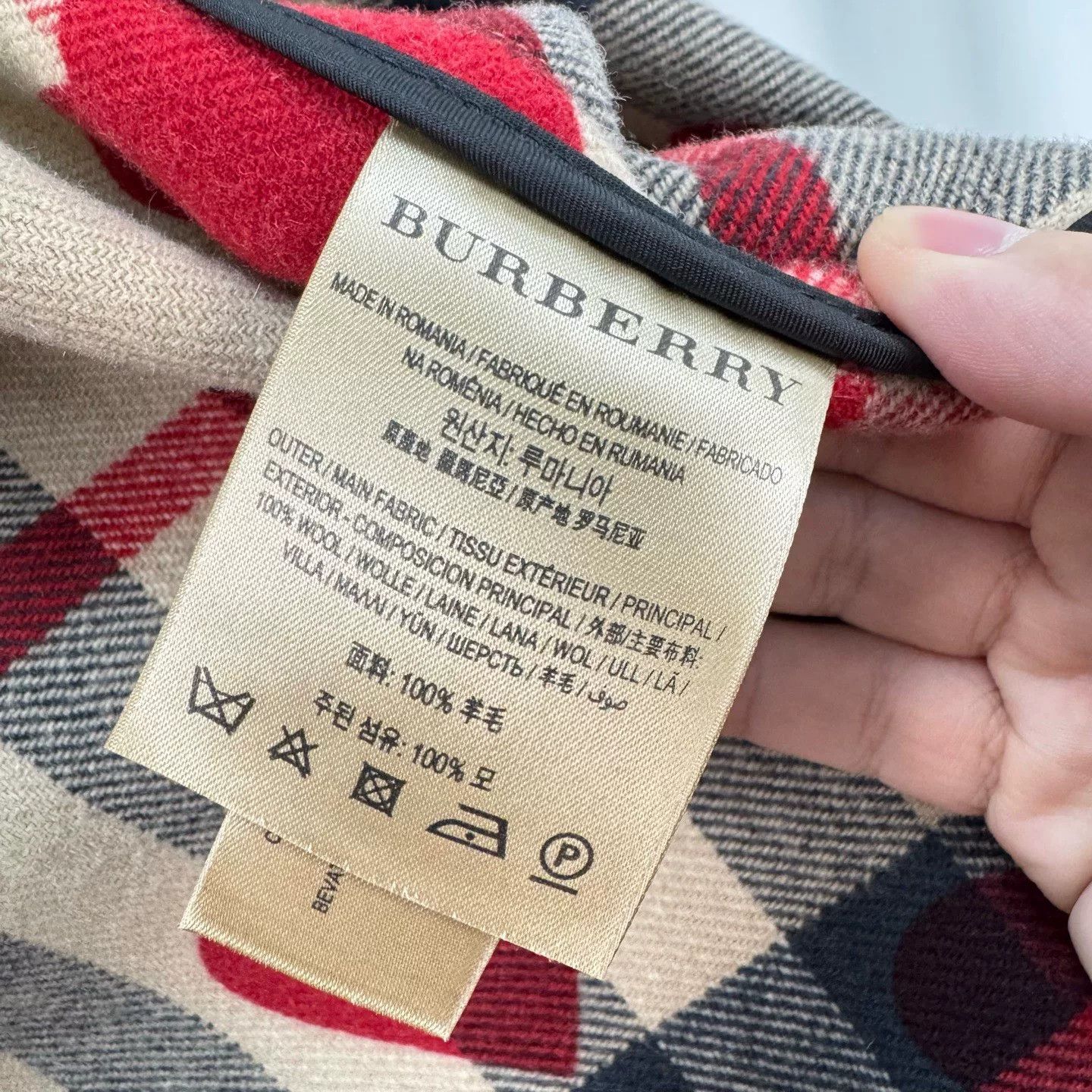 Burberry Burberry Khaki Horn Button Wool Coat Size M / US 6-8 / IT 42-44 - 7 Thumbnail