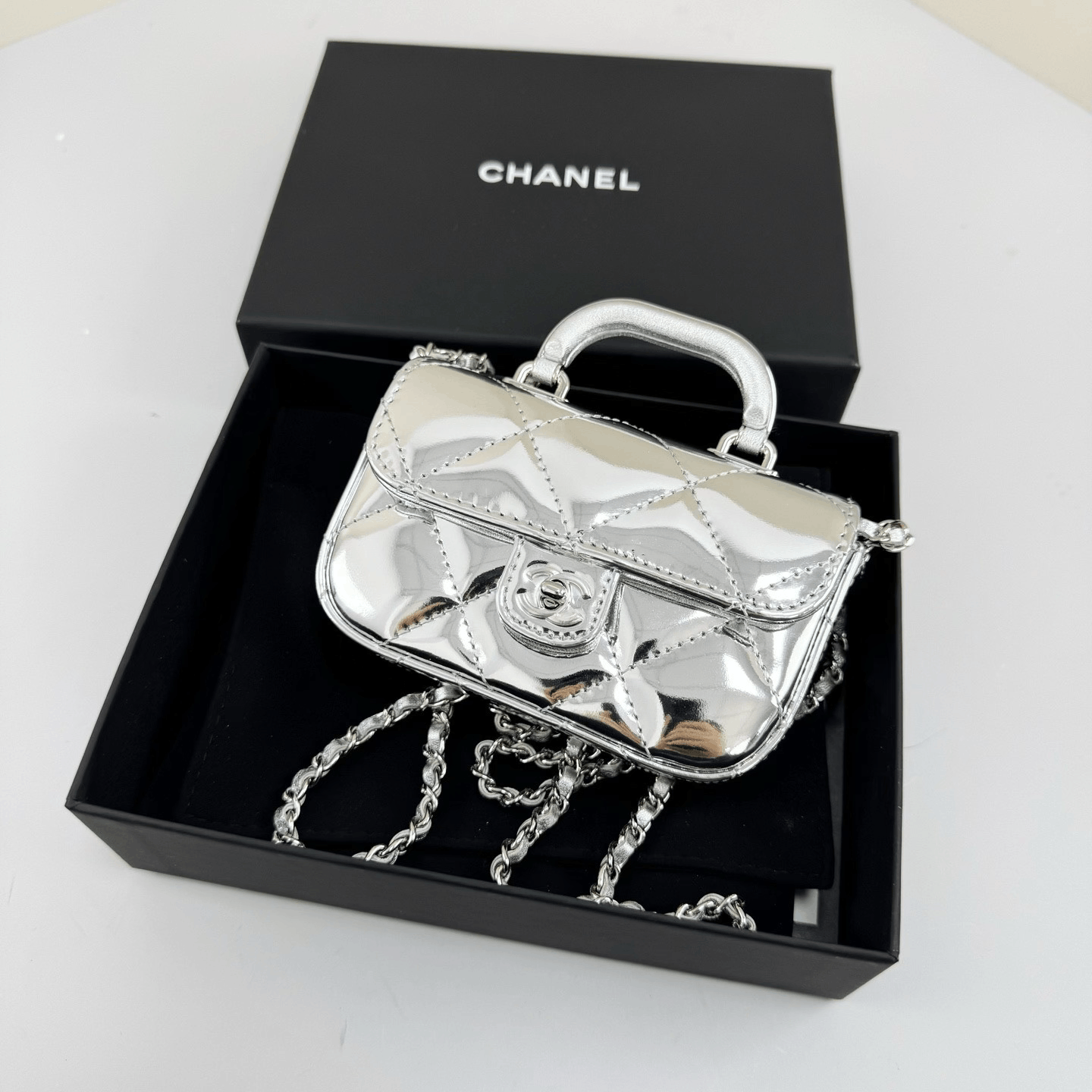 Chanel Chanel 25k Silver Handle Mini Flap Bag Size ONE SIZE - 2 Thumbnail