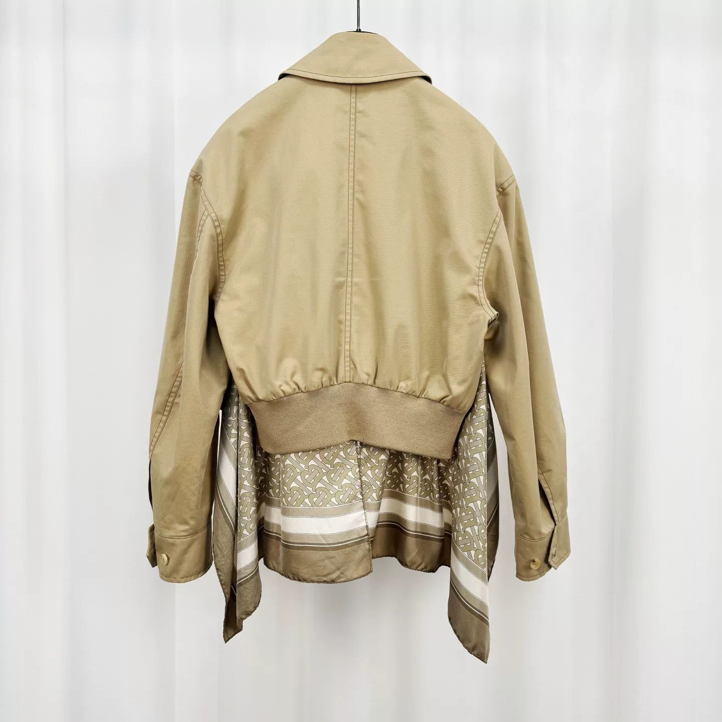 Burberry Burberry Silk Panel Check Lining Jacket Size M / US 6-8 / IT 42-44 - 2 Thumbnail