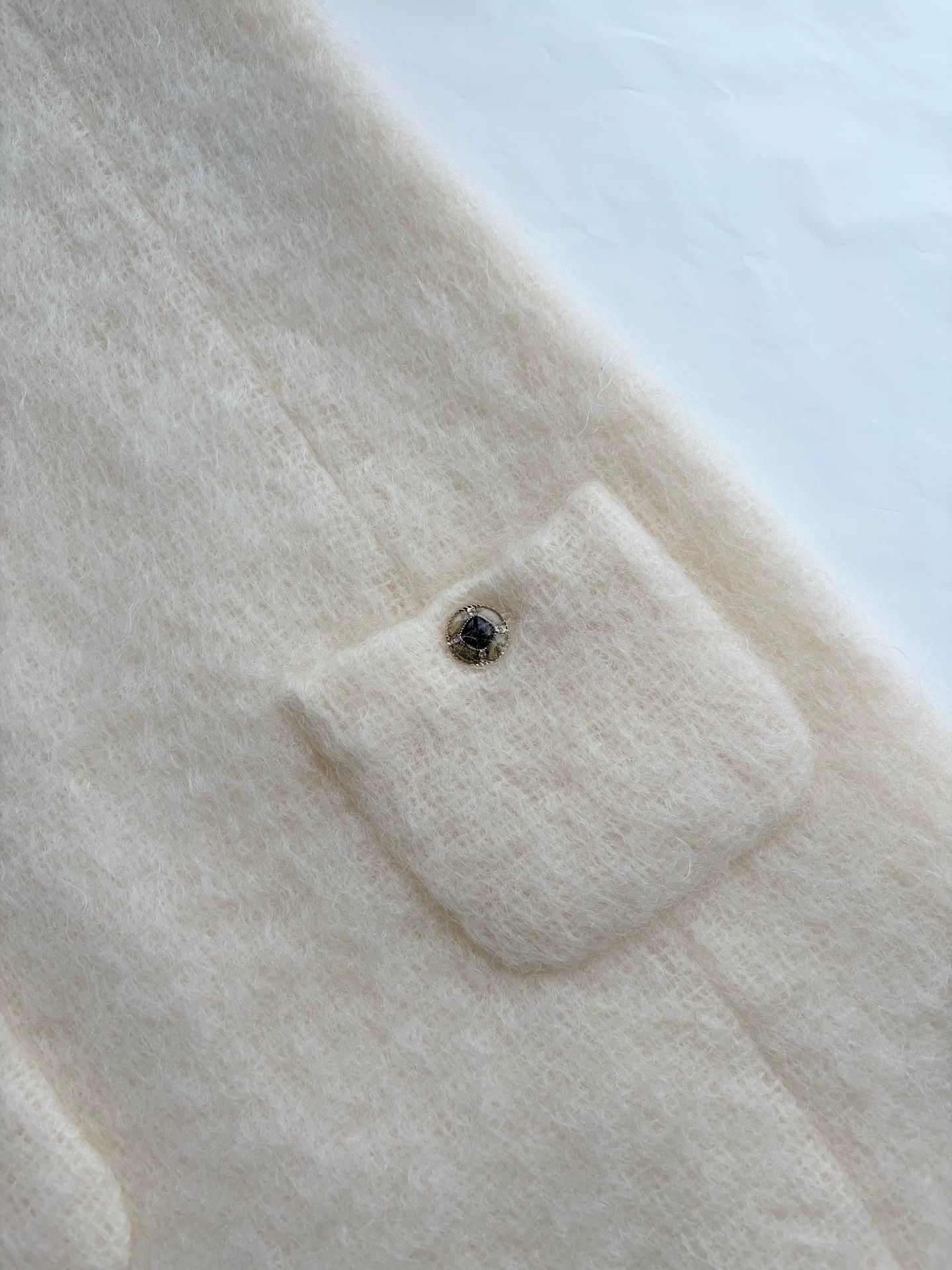 Chanel Chanel Sleeveless Mohair Bow Dress Size M / US 6-8 / IT 42-44 - 3 Thumbnail