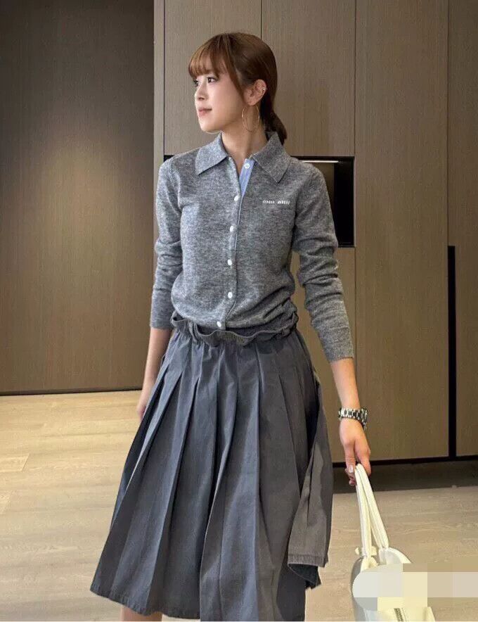 Miu Miu Miu Miu Gray Knit Cardigan Size M / US 6-8 / IT 42-44 - 6 Thumbnail