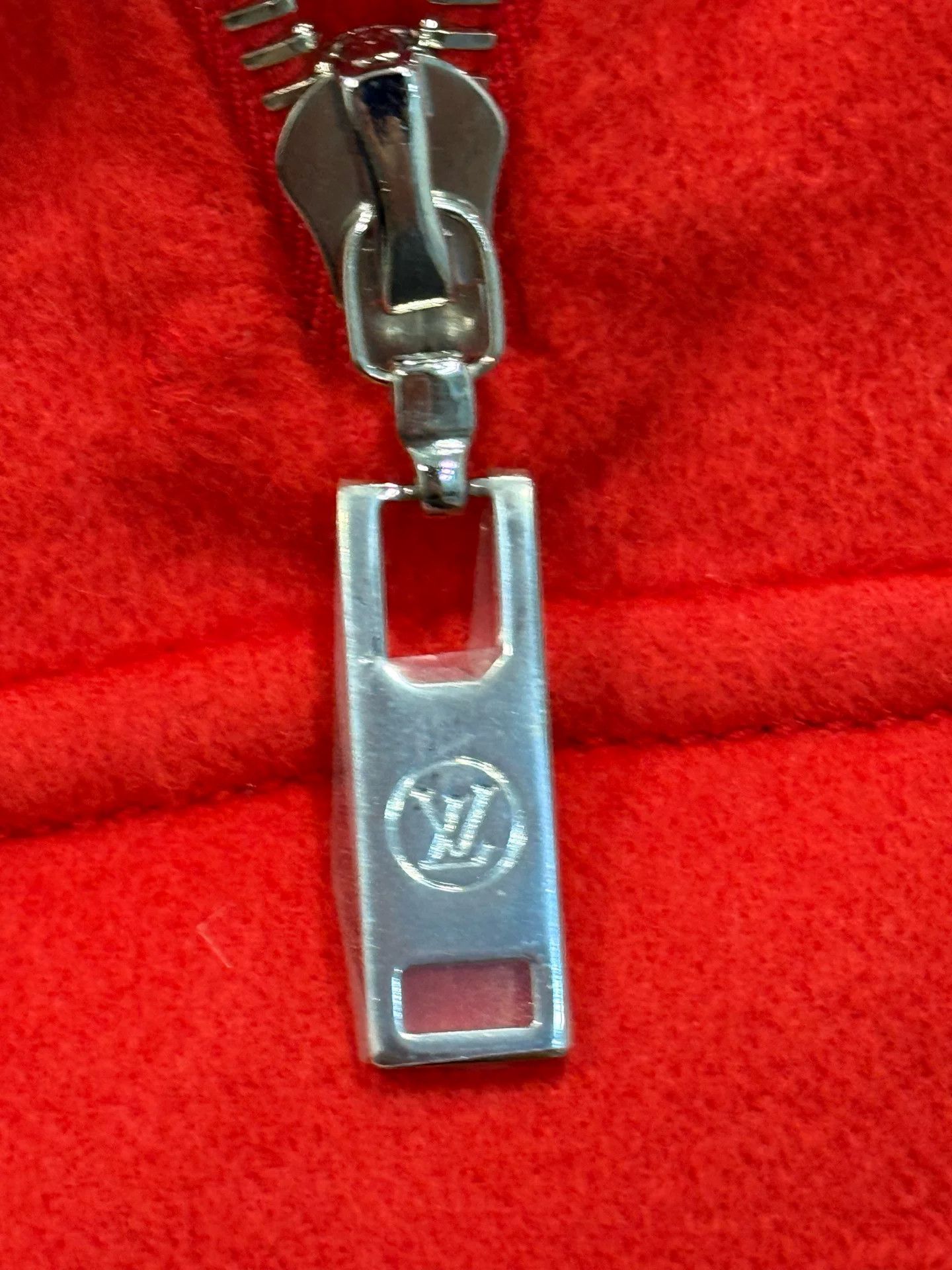 Louis Vuitton Louis Vuitton Red Hoodie with Trim Size US M / EU 48-50 / 2 - 5 Thumbnail