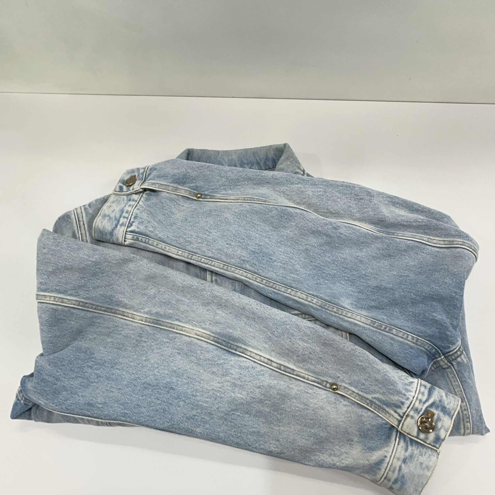 Louis Vuitton Louis Vuitton Light Wash Denim Jacket 50 Size US M / EU 48-50 / 2 - 6 Thumbnail