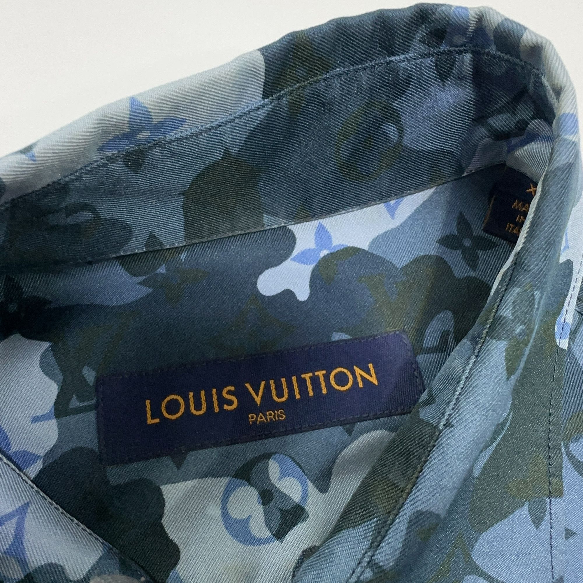 Louis Vuitton Louis Vuitton Camo Monogram Silk Shirt XS Size US XS / EU 42 / 0 - 4 Thumbnail