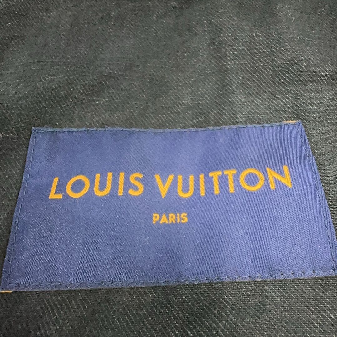 Louis Vuitton LOUIS VUITTON Washed Denim Trucker Jacket 48 Size US M / EU 48-50 / 2 - 4 Thumbnail