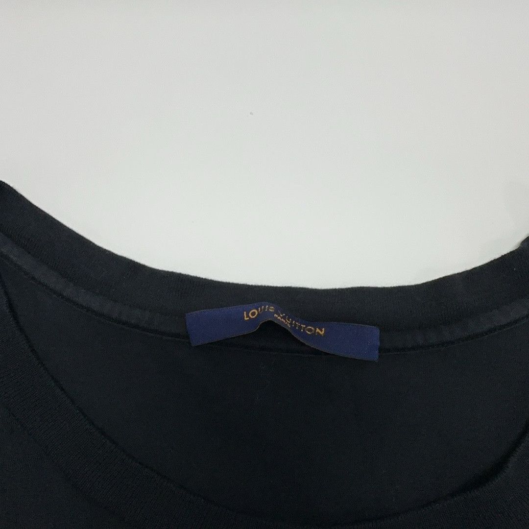 Louis Vuitton Louis Vuitton Logo Print Long Sleeve T-Shirt L Size US L / EU 52-54 / 3 - 4 Thumbnail