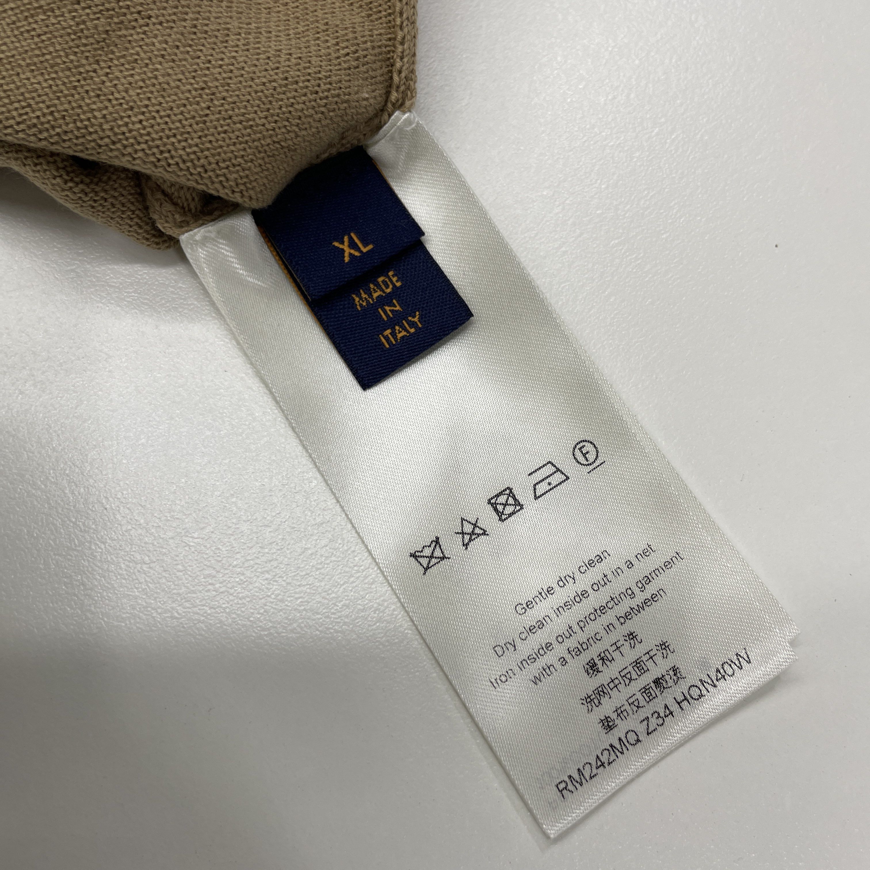 Louis Vuitton Louis Vuitton Monogram Sleeve Knit T-Shirt XL Size US XL / EU 56 / 4 - 4 Thumbnail